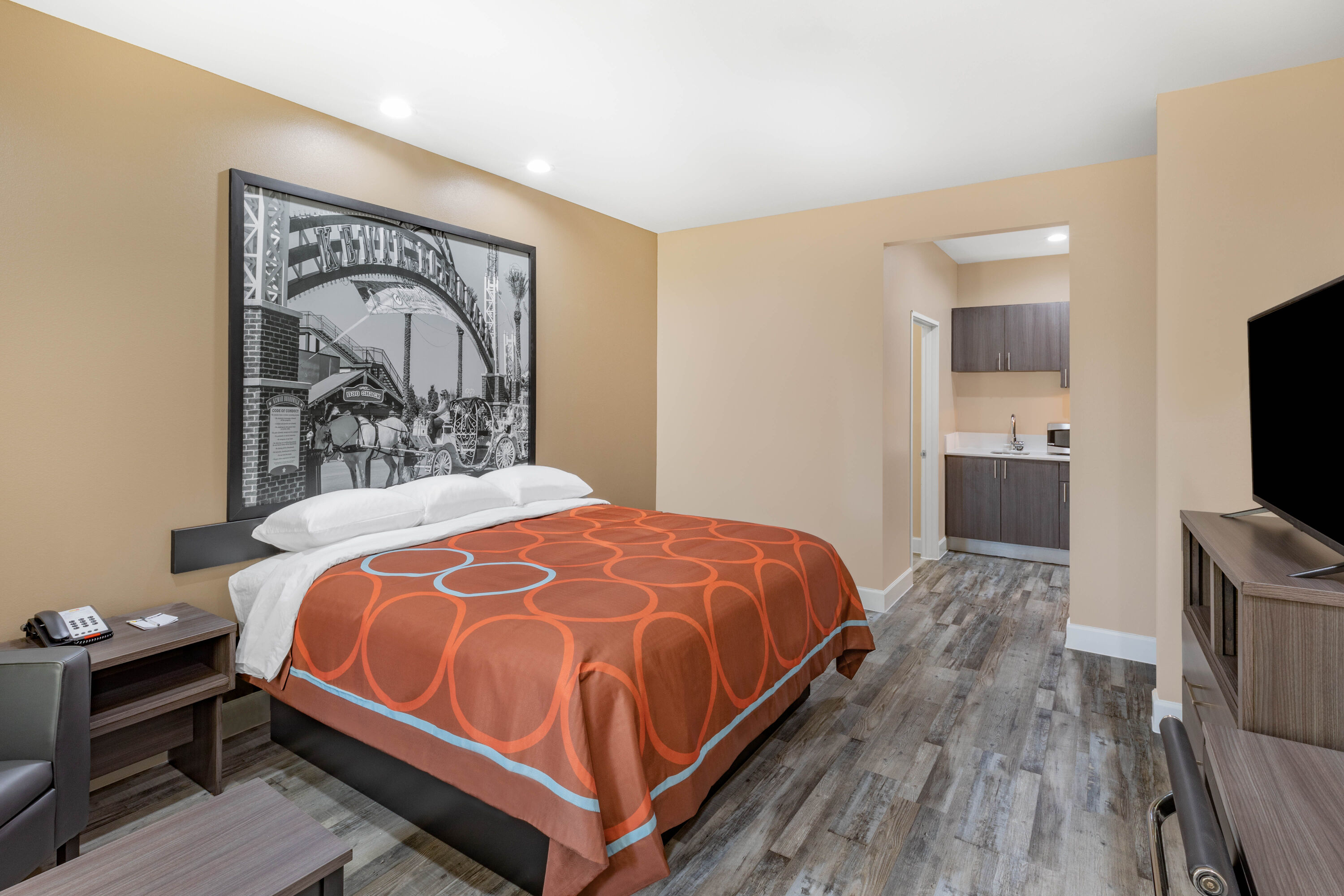 Super 8 by Wyndham Houston NW Beltway 8/West Rd suite in Houston, Texas