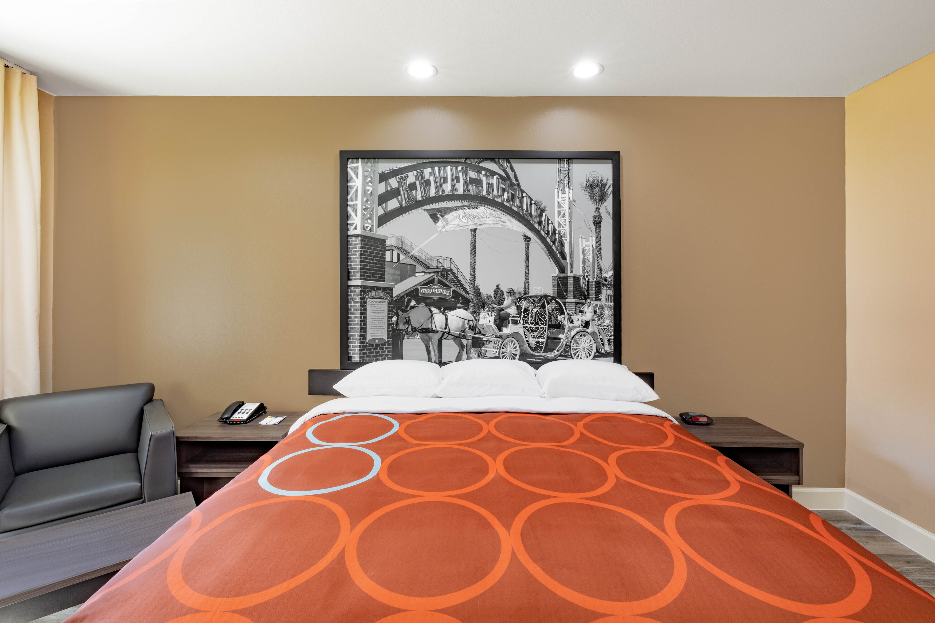 Super 8 by Wyndham Houston NW Beltway 8/West Rd suite in Houston, Texas