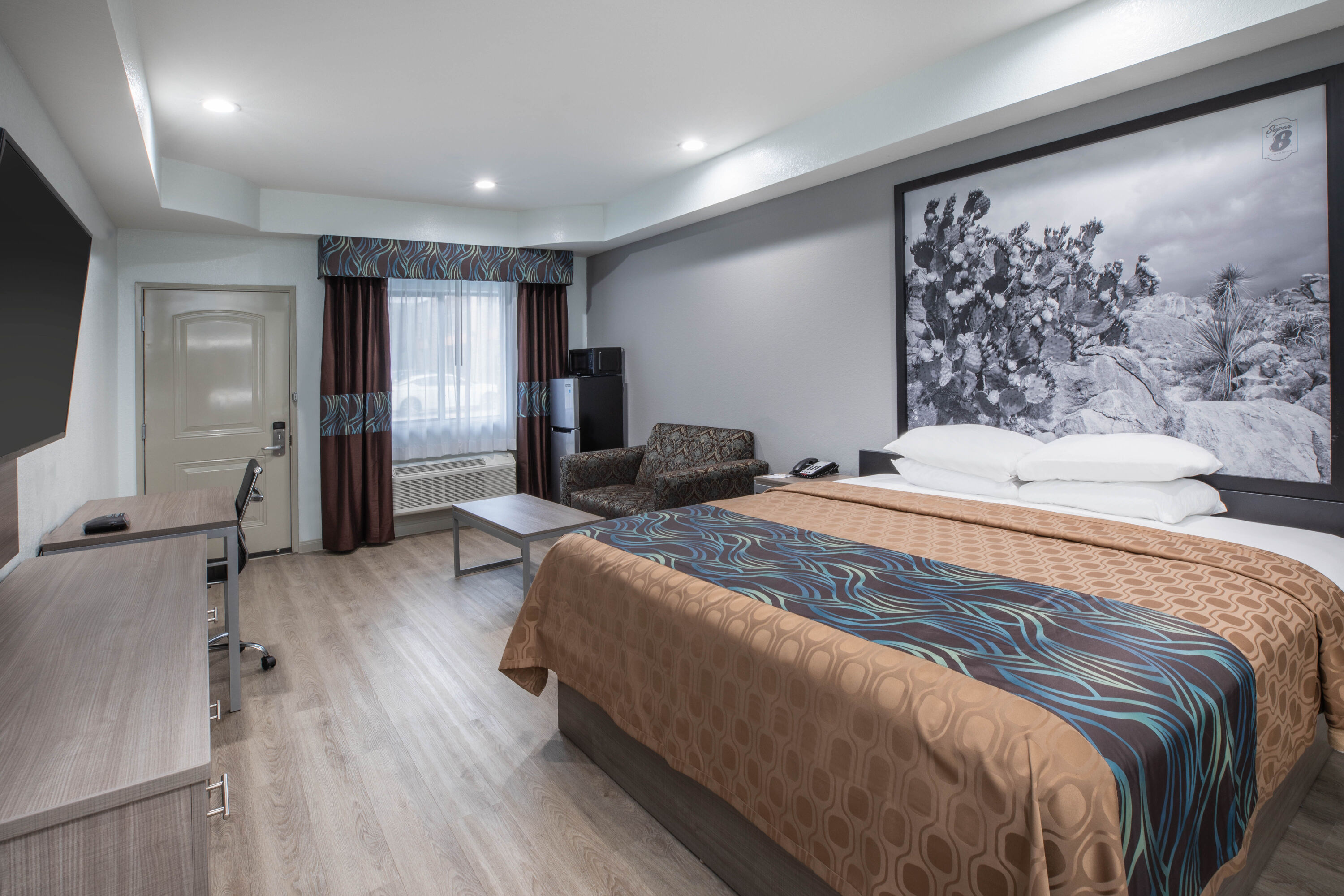 Guest room at the Super 8 by Wyndham Humble/Fallcreek/Houston in Humble, Texas