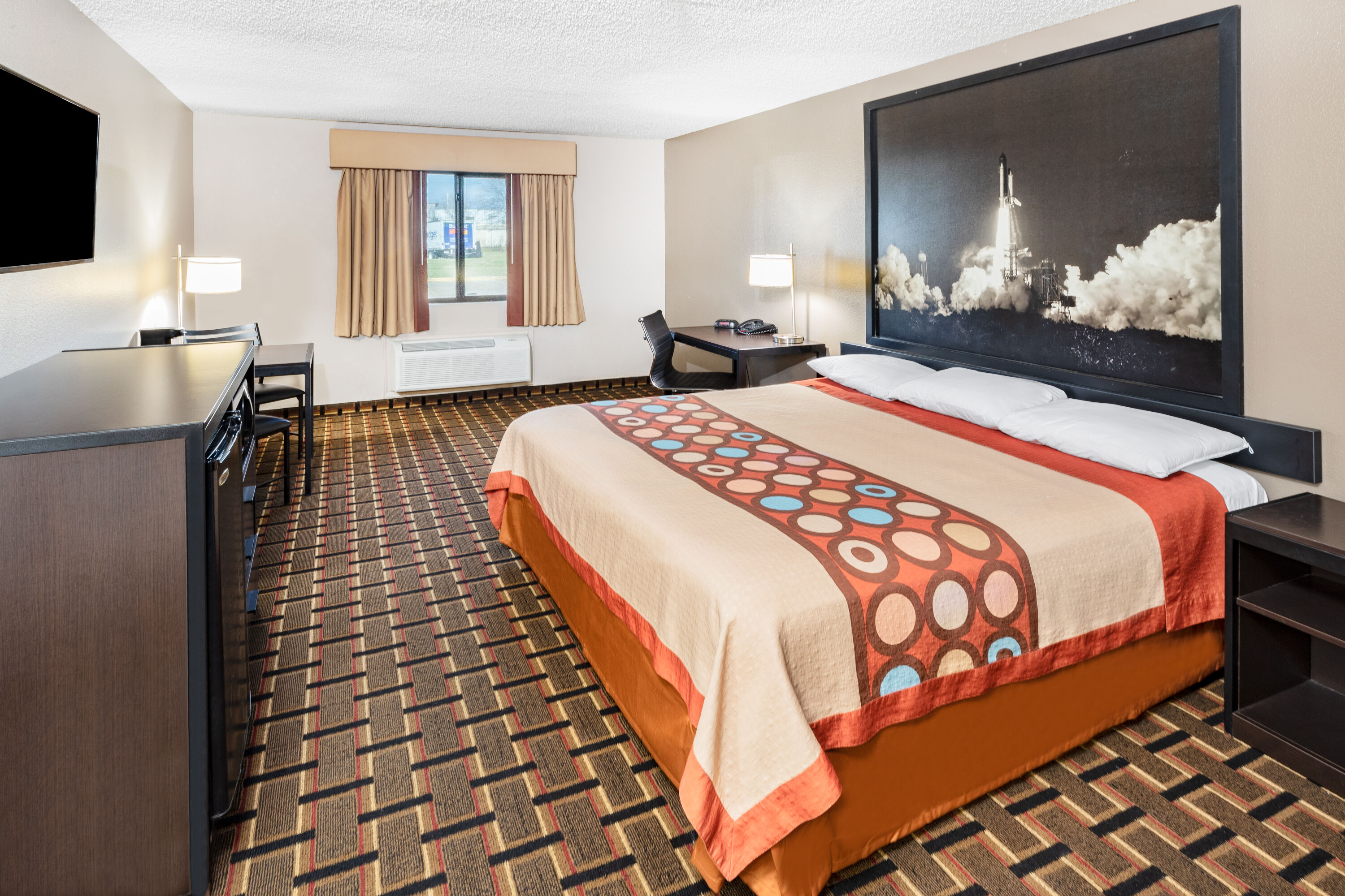 Guest room at the Super 8 by Wyndham League City/Kemah Area in League City, Texas