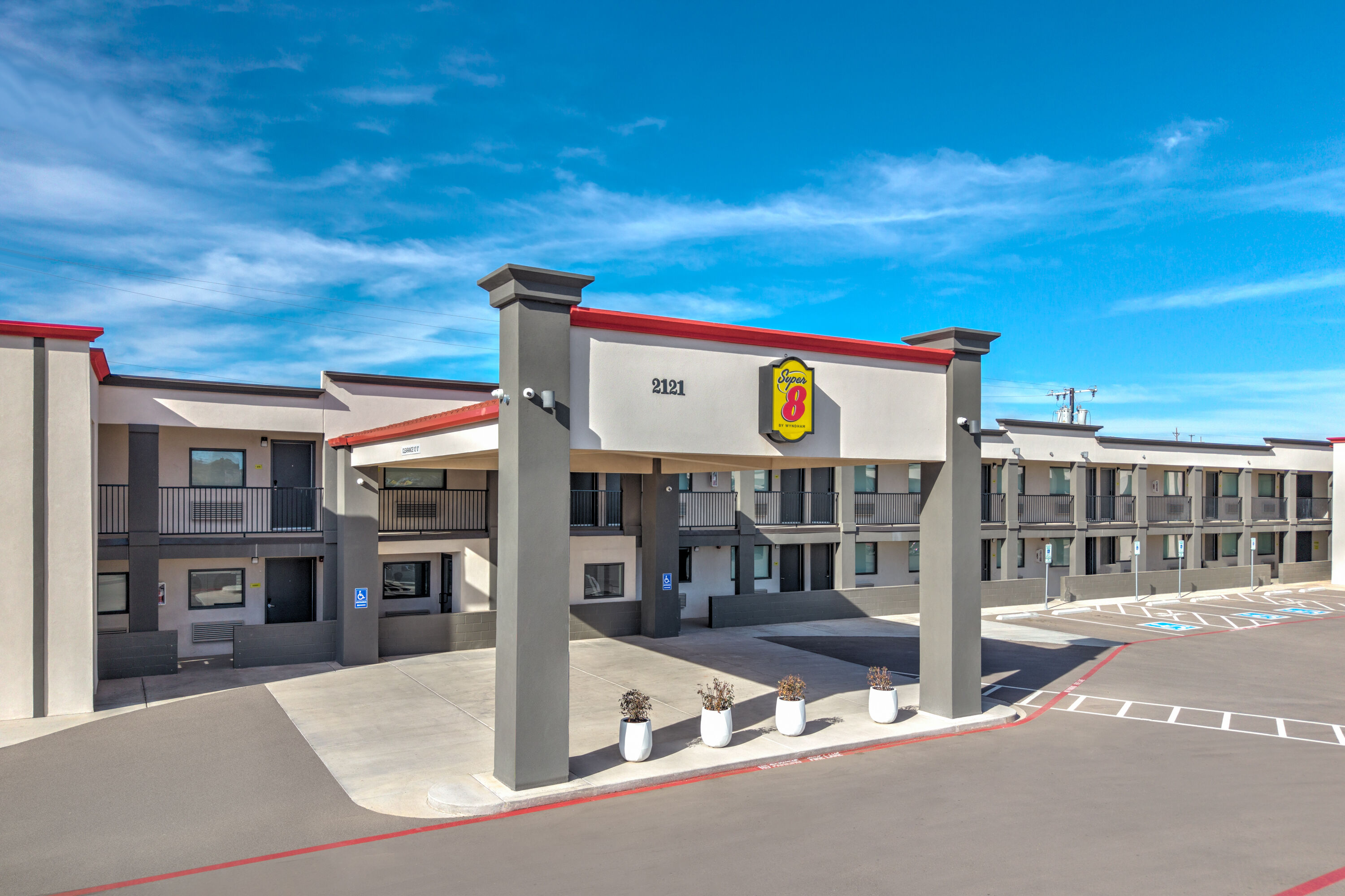 Exterior Day Image of Super 8 by Wyndham Lubbock Airport hotel in Lubbock, Texas