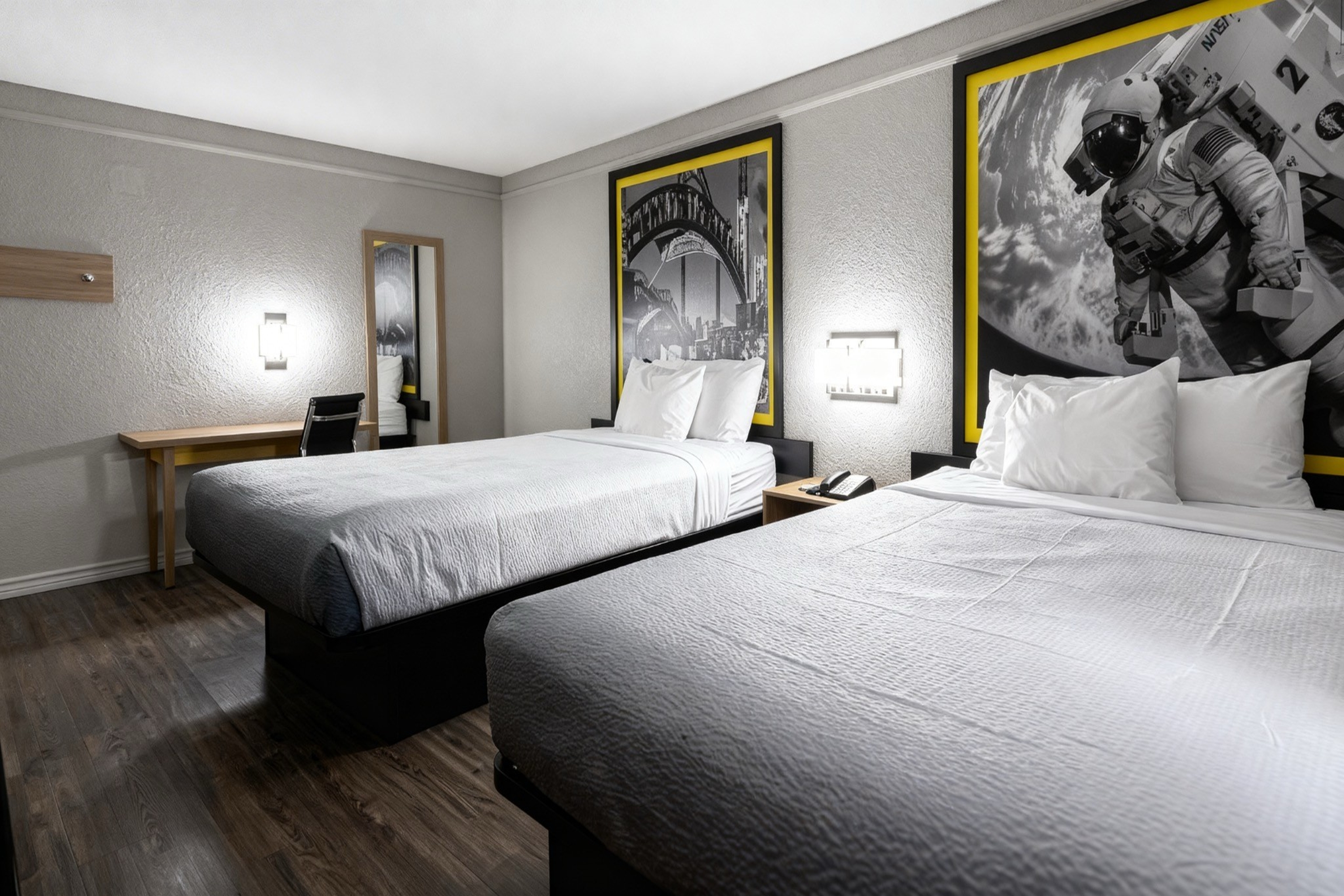 Guest room at the Super 8 by Wyndham Nacogdoches Near University in Nacogdoches, Texas