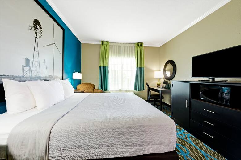 Guest room at the Super 8 San Antonio/Alamodome Area in San Antonio, Texas