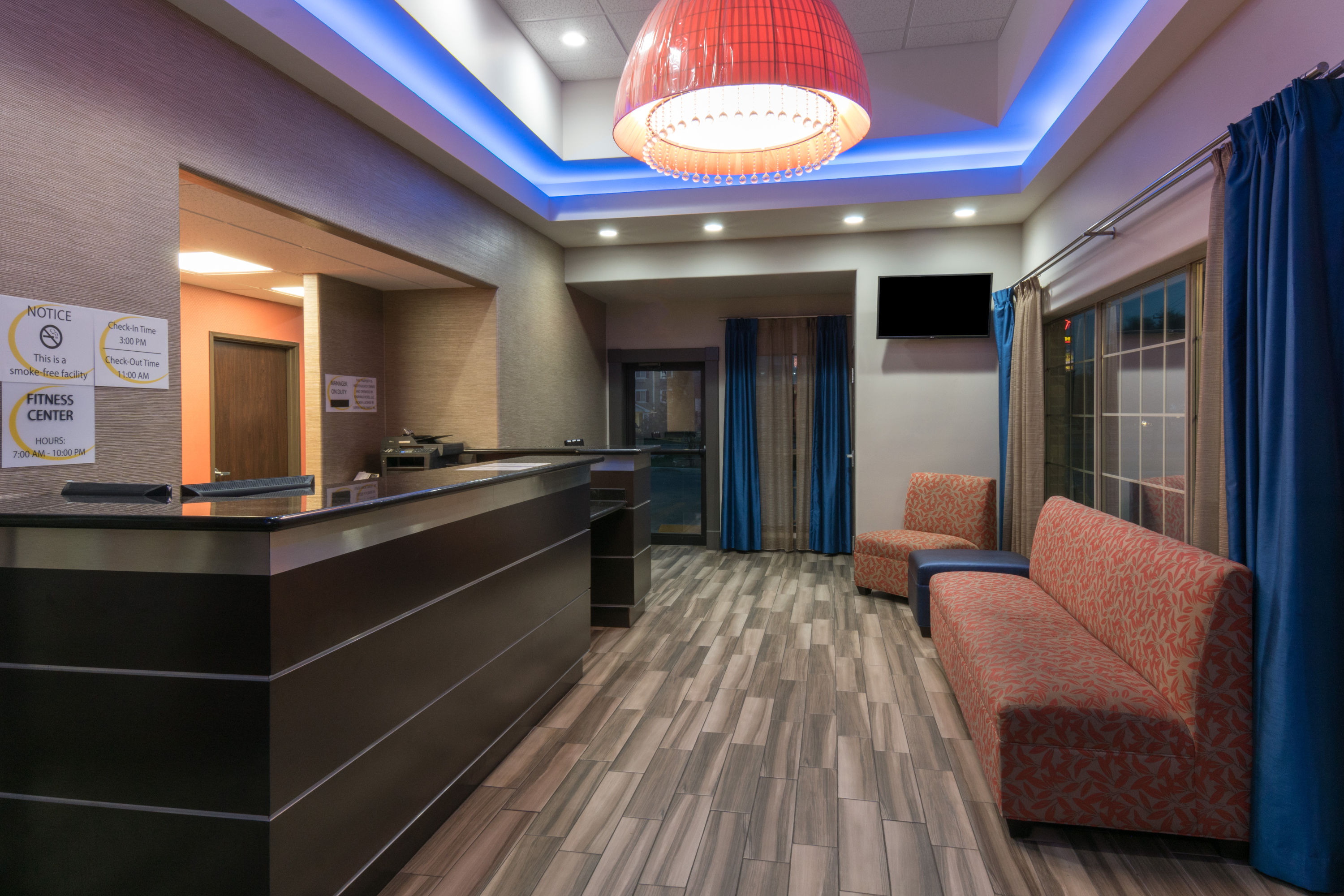 Super 8 By Wyndham San Antonio Near Fort Sam Houston San