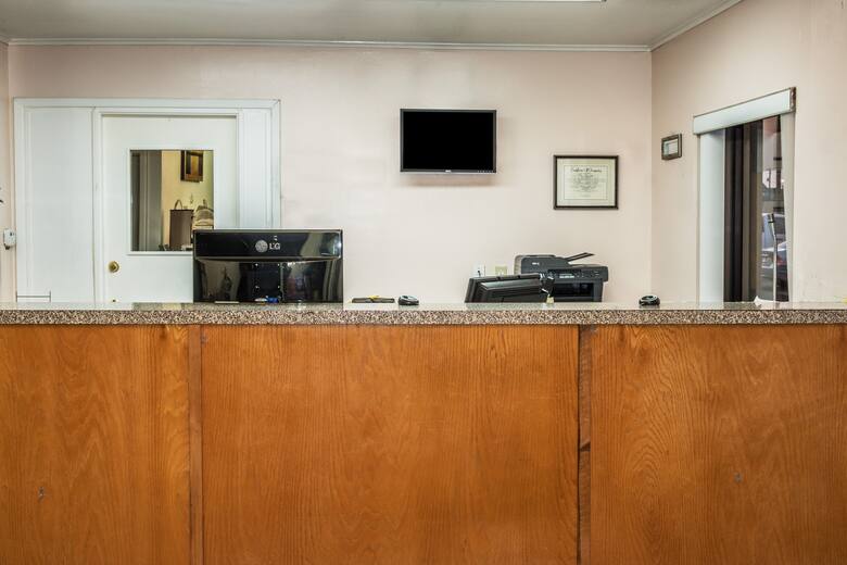 Super 8 San Marcos hotel lobby in San Marcos, Texas