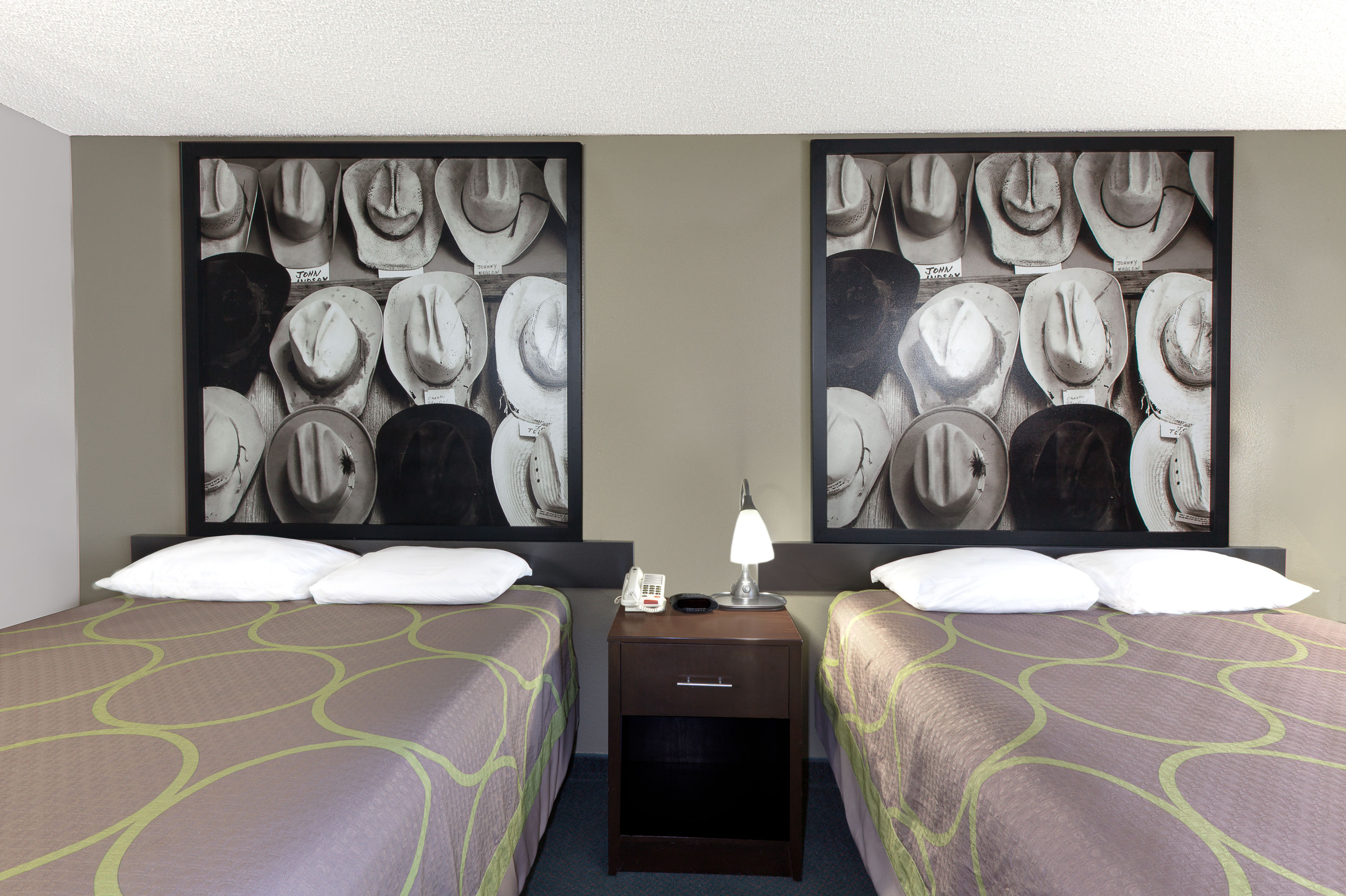 Guest room at the Super 8 by Wyndham Victoria/North/Mall Area in Victoria, Texas