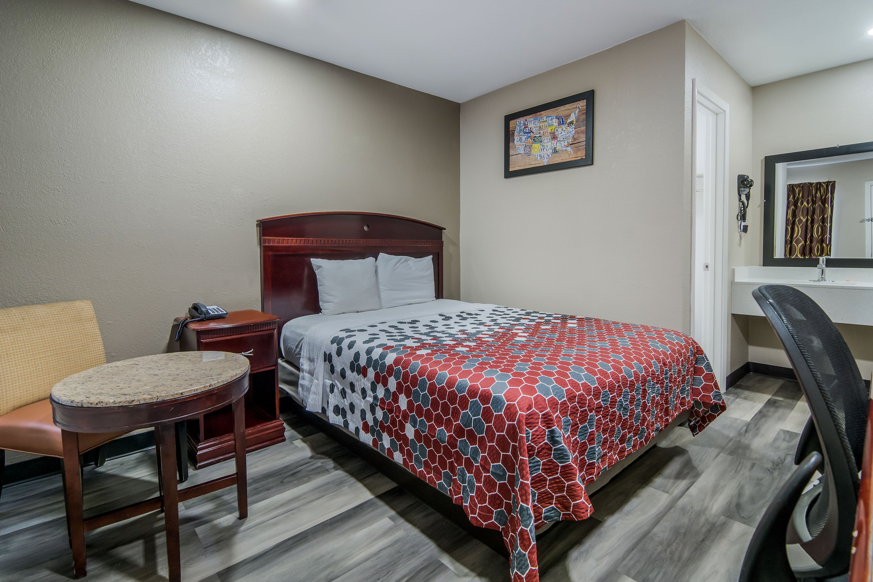 Guest room at the Super 8 by Wyndham Waco North I-35 in Waco, Texas