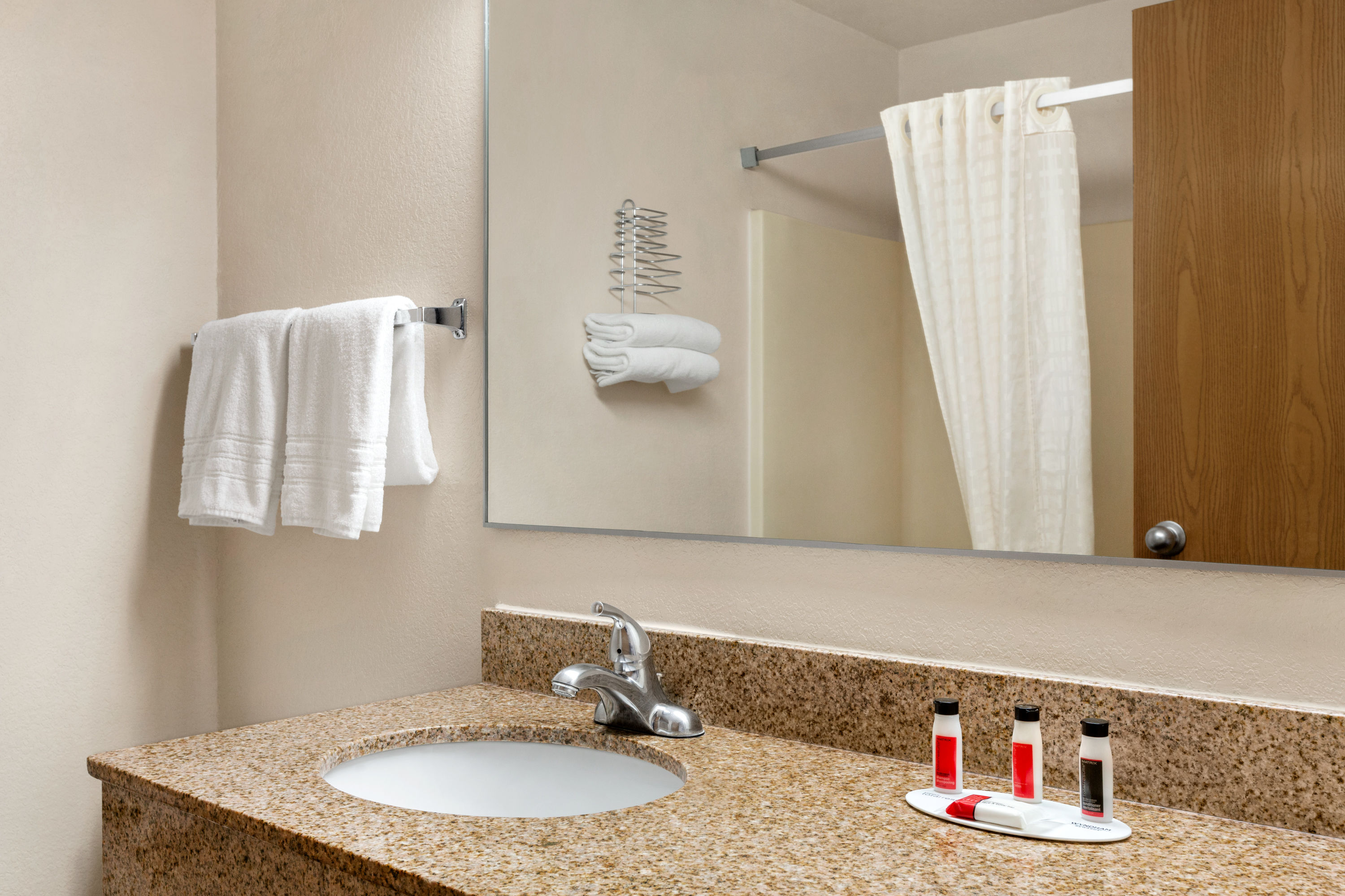 Super 8 By Wyndham Waco University Area Waco Tx Hotels