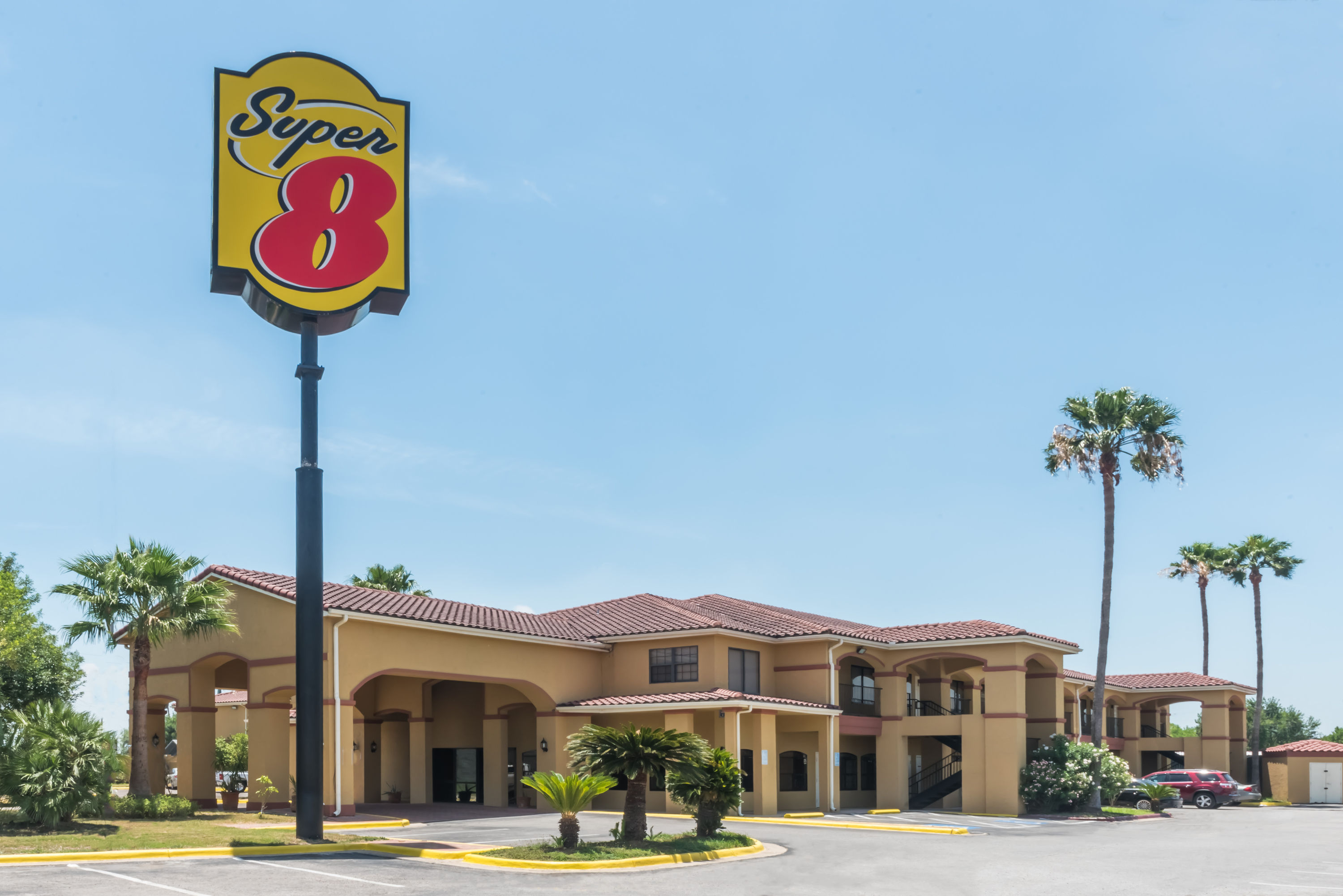 Super 8 By Wyndham Weslaco Weslaco Tx Hotels We are located at 502 west pike in weslaco, tx 78596. wyndham hotels