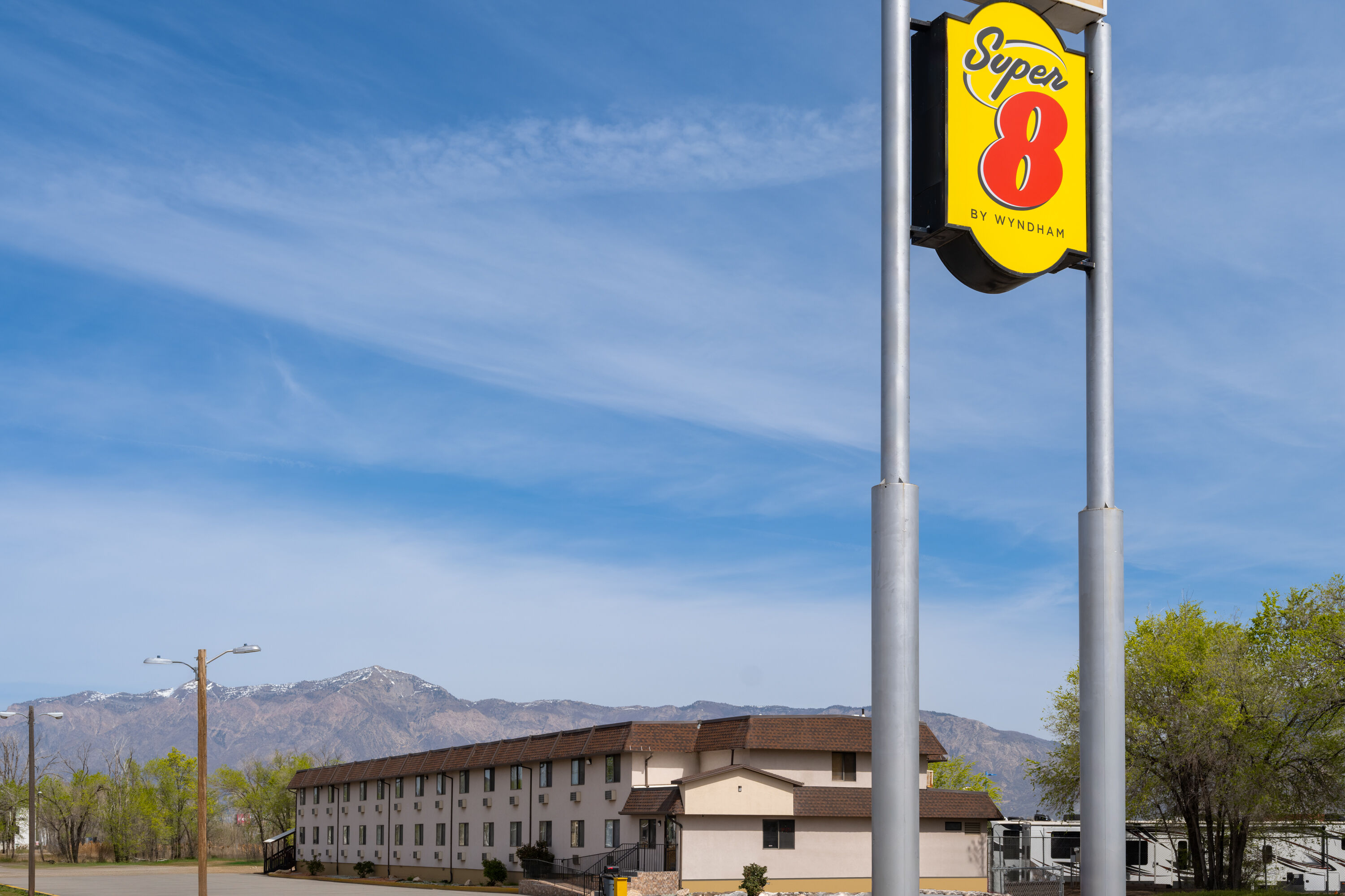 Exterior Day Image of Super 8 by Wyndham Ogden hotel in Ogden, Utah