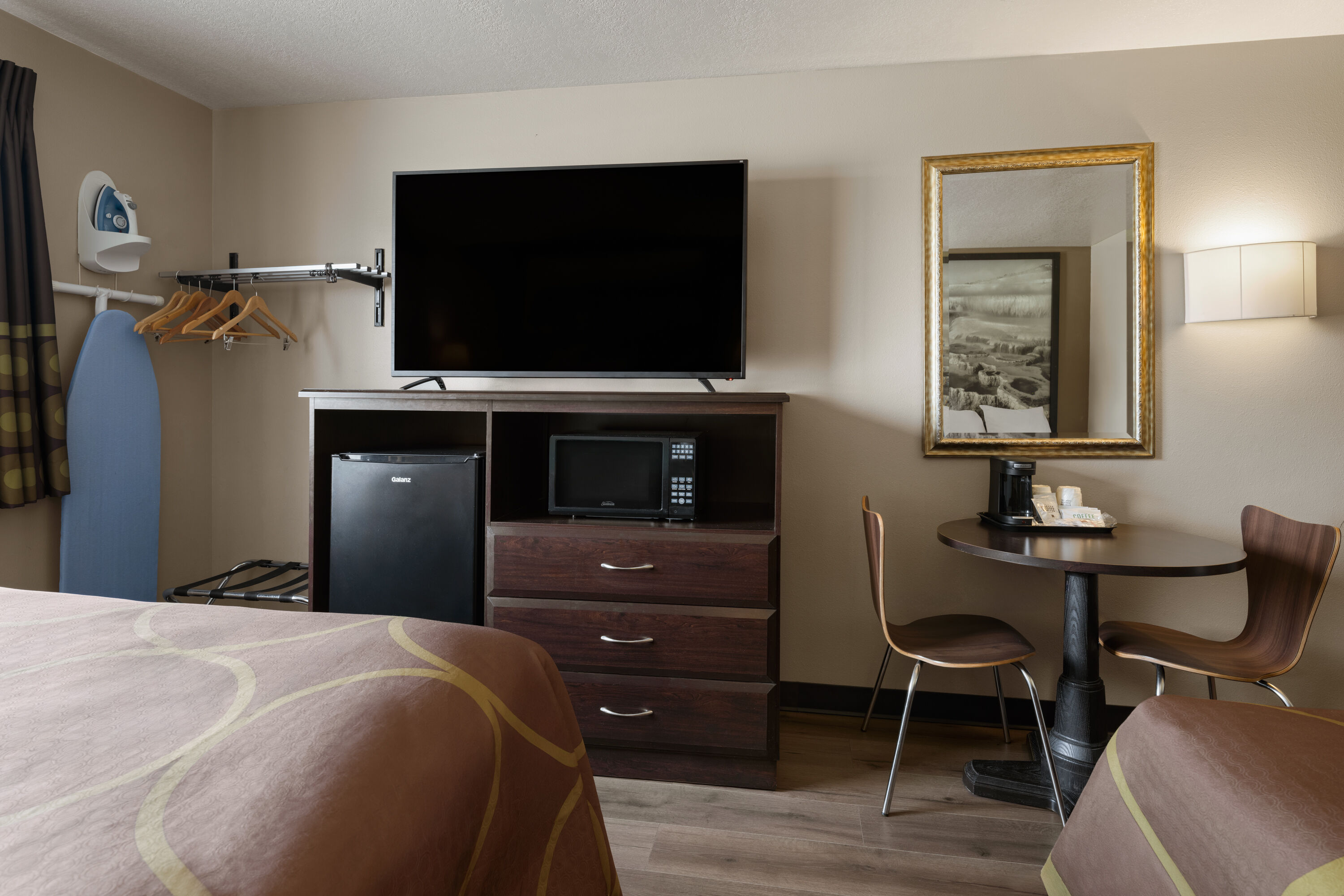 Guest room at the Super 8 by Wyndham Ogden in Ogden, Utah