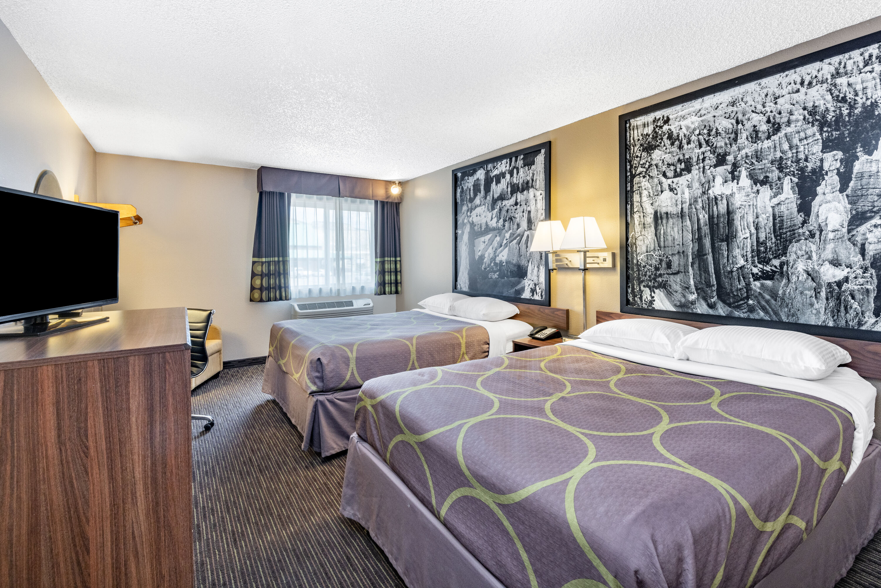 Super 8 by Wyndham Richfield UT | Richfield, UT Hotels