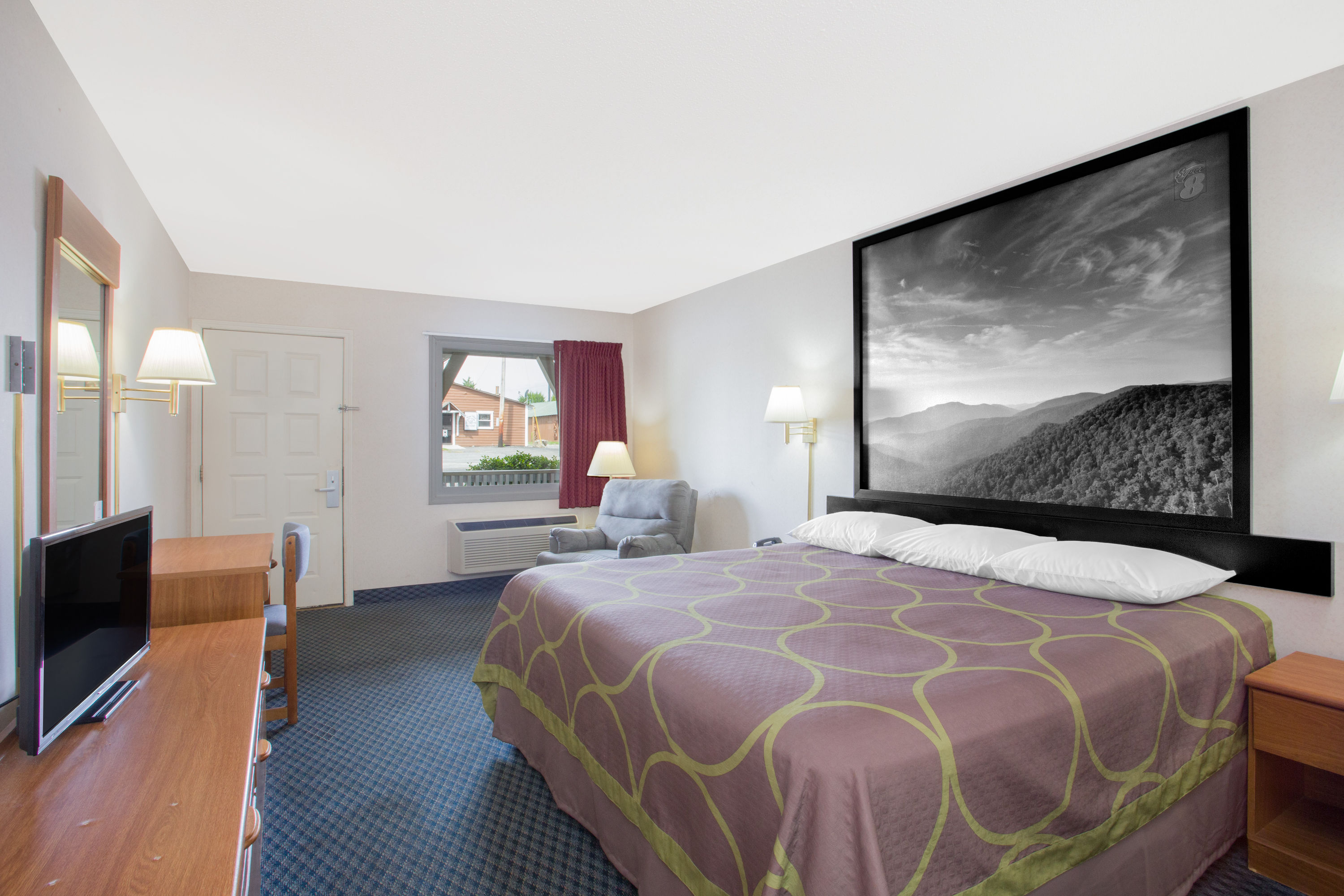 Guest room at the Super 8 by Wyndham Christiansburg in Christiansburg, Virginia