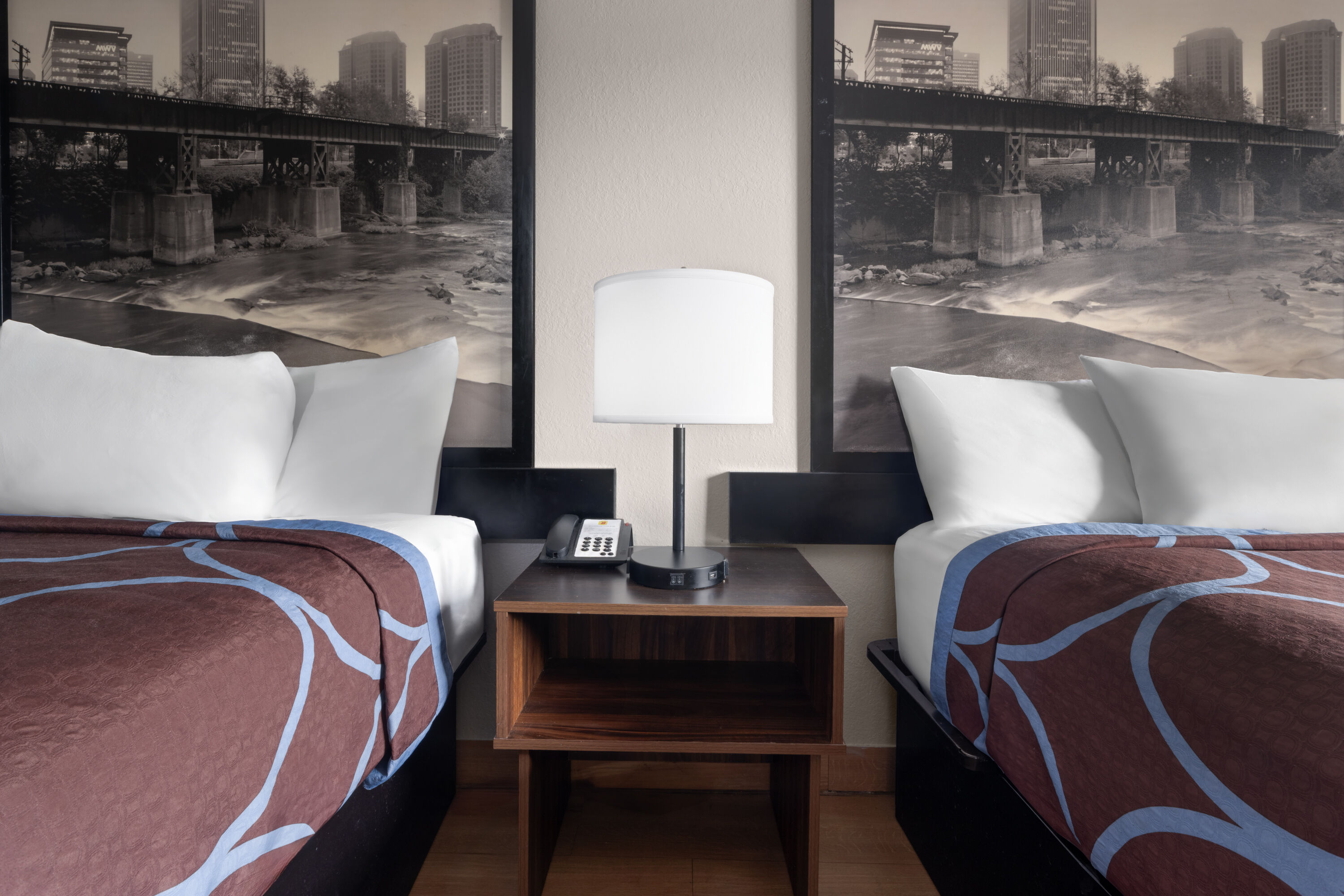 Guest room at the Super 8 by Wyndham Farmville in Farmville, Virginia