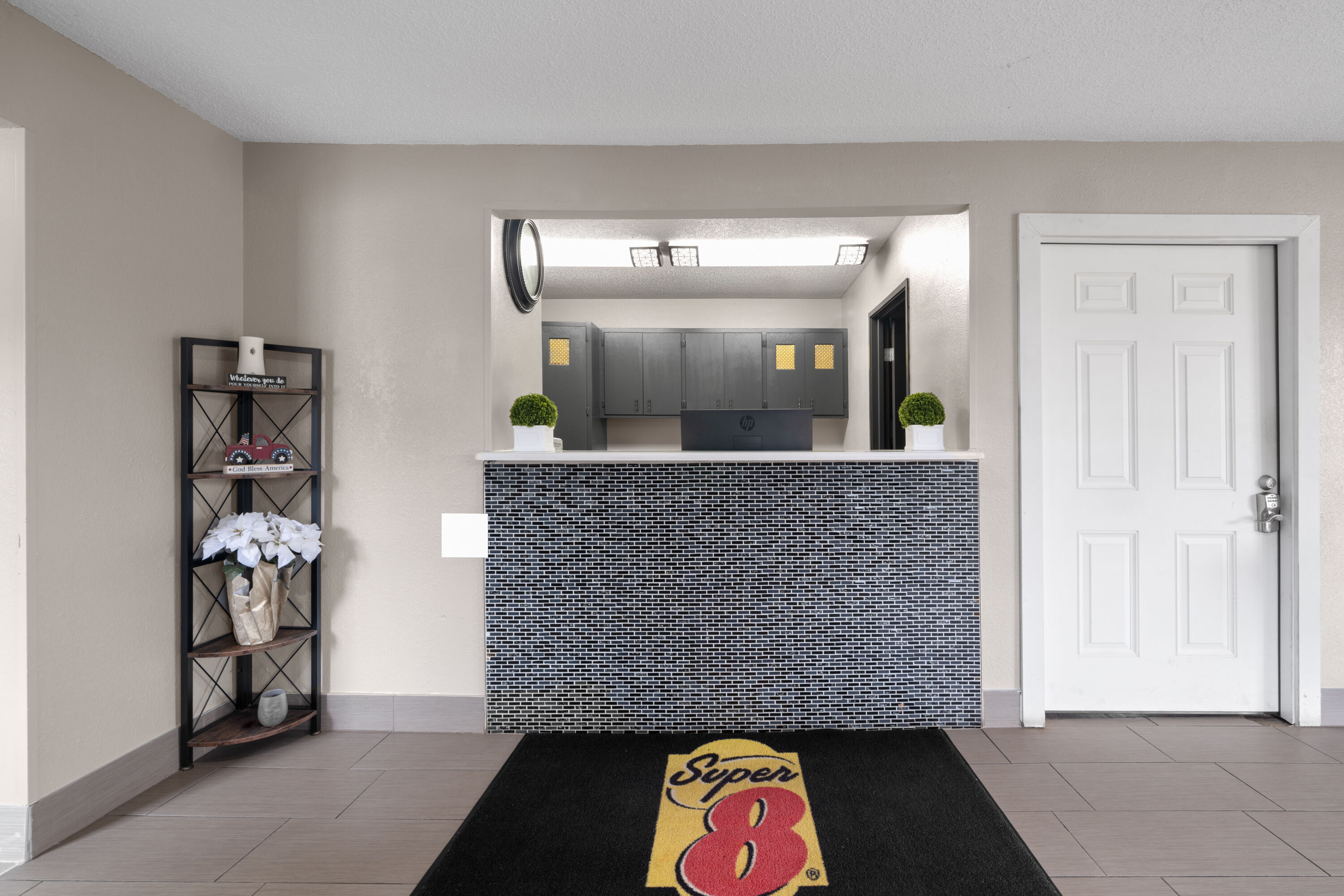 Super 8 by Wyndham Farmville reception in Farmville, Virginia