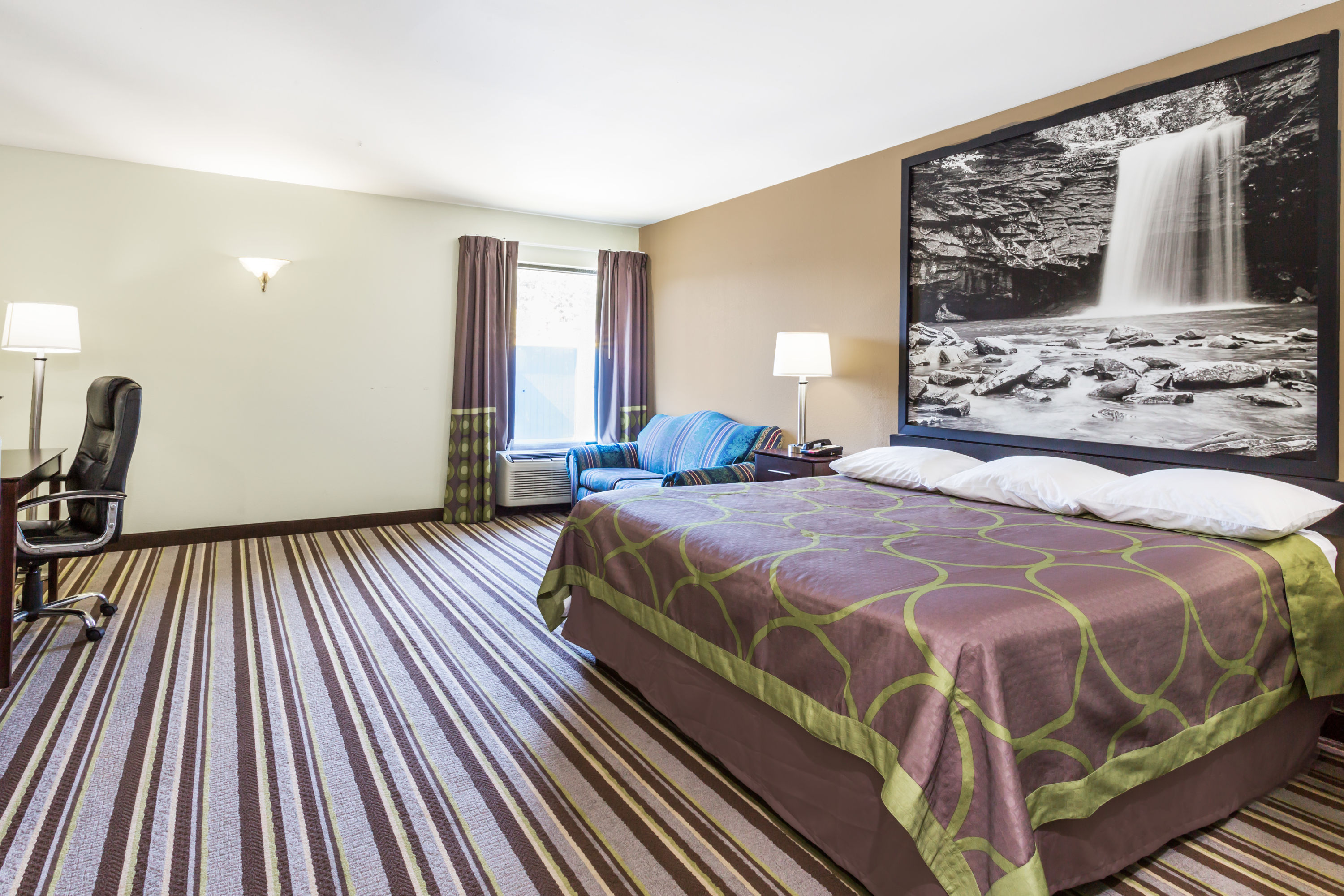 Guest room at the Super 8 by Wyndham Hull Street Midlothian/Richmond Area in Midlothian, Virginia