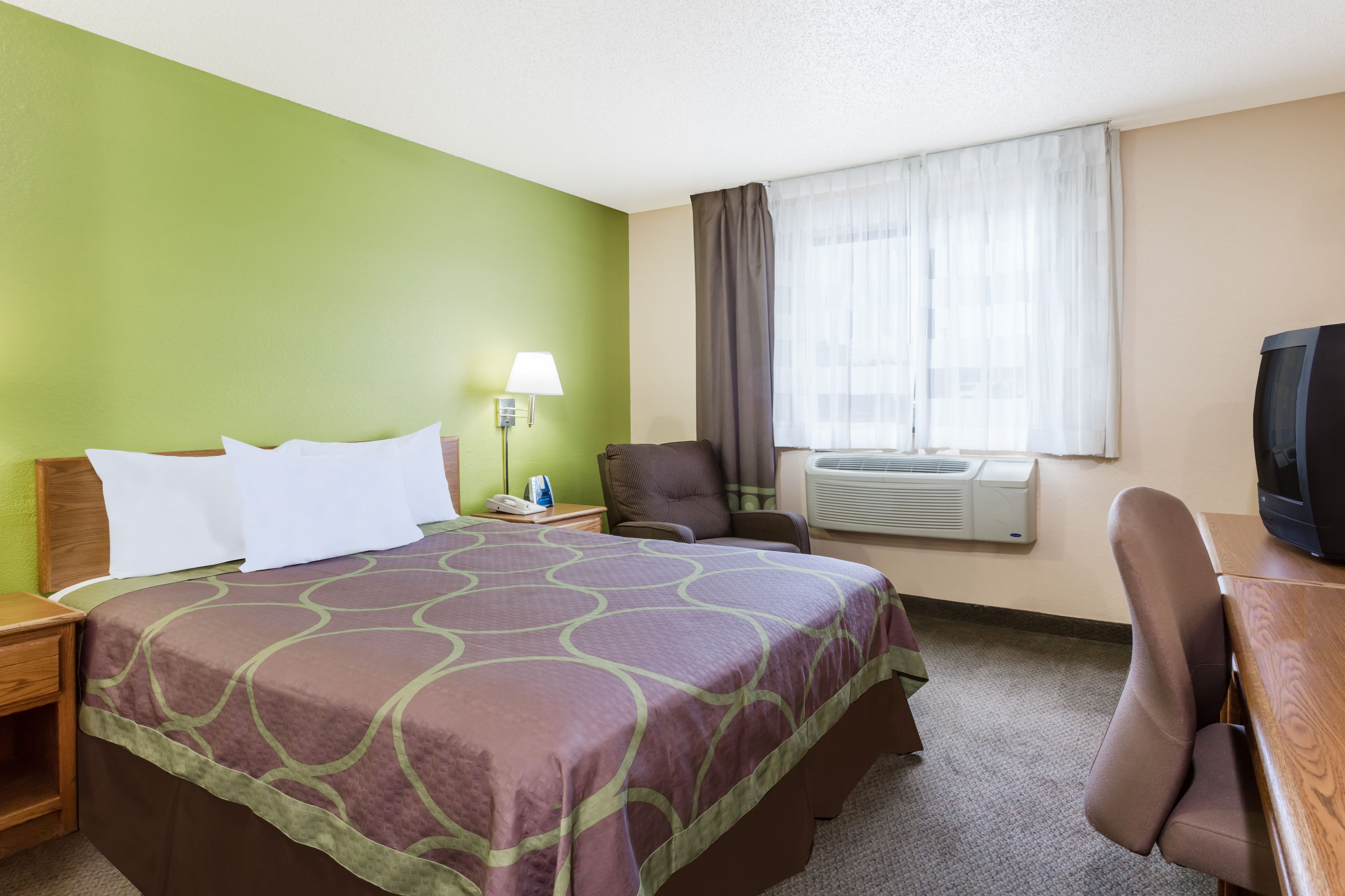 Super 8 by Wyndham Tappahannock VA Tappahannock, VA Hotels