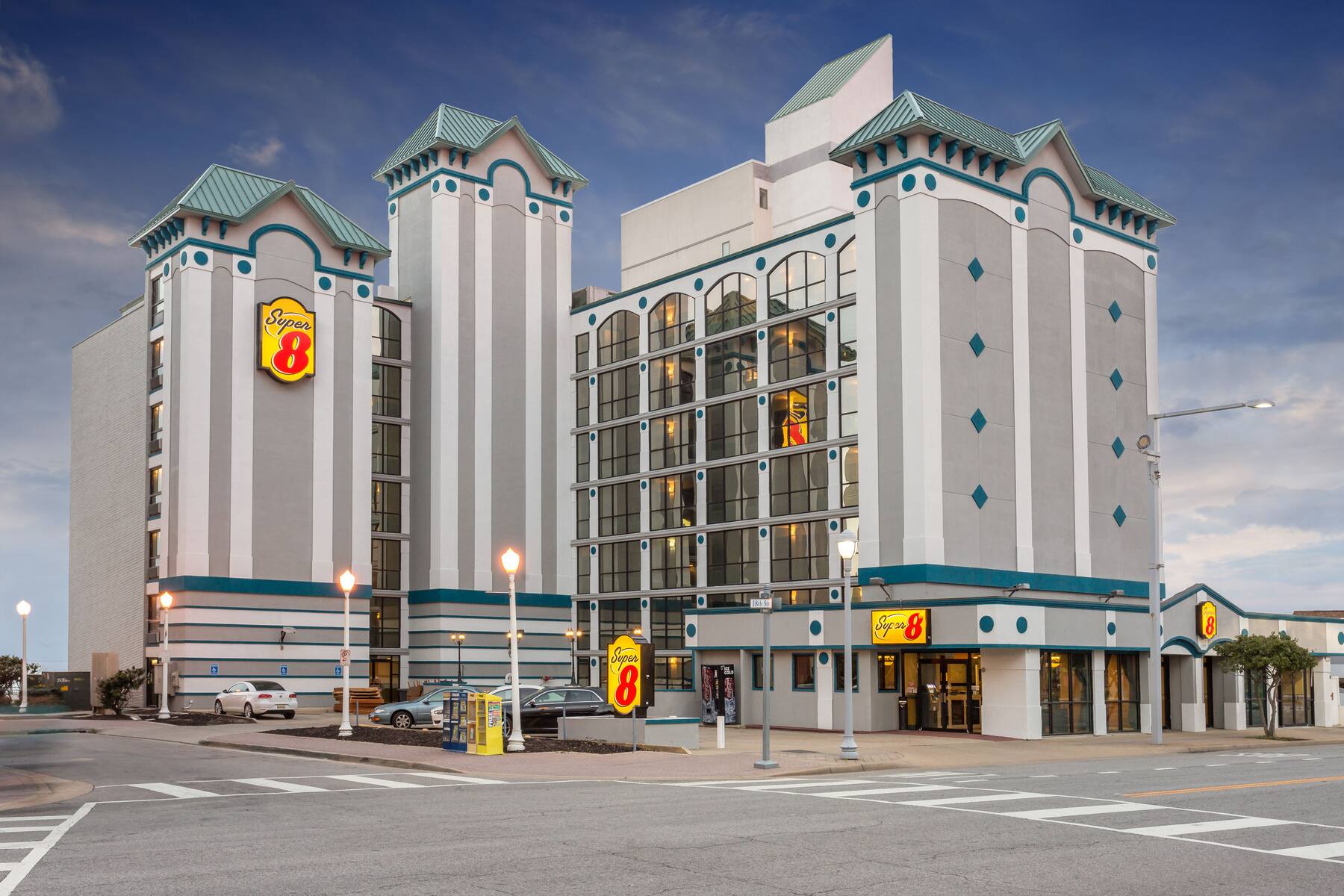 Super Wyndham Virginia Beach Oceanfront Virginia Beach  Hotels