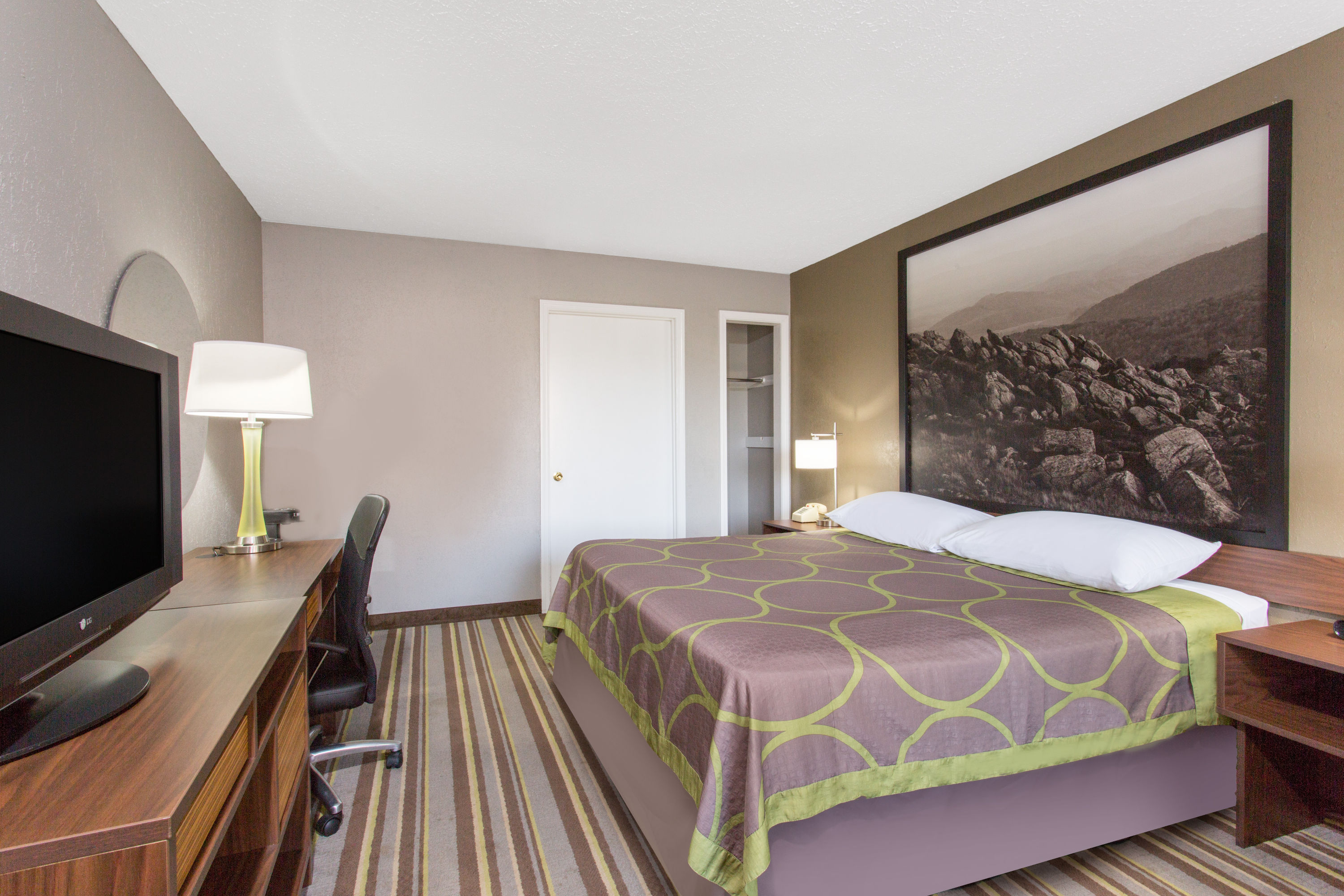 Guest room at the Super 8 by Wyndham Wytheville in Wytheville, Virginia