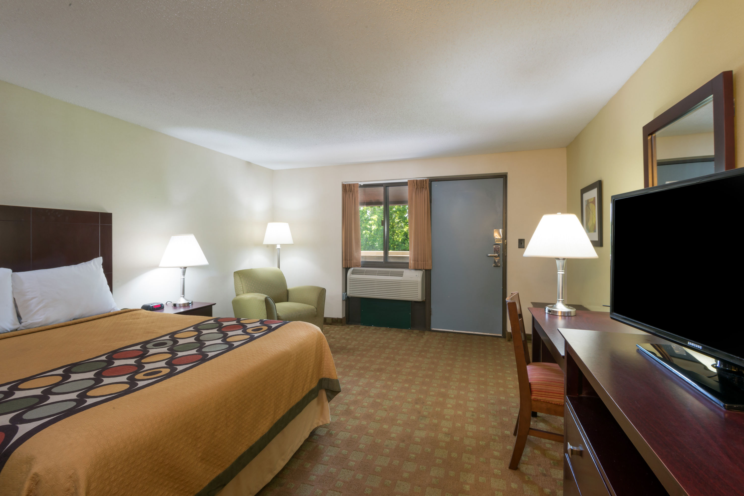 Guest room at the Super 8 by Wyndham White River Junction in White River Junction, Vermont