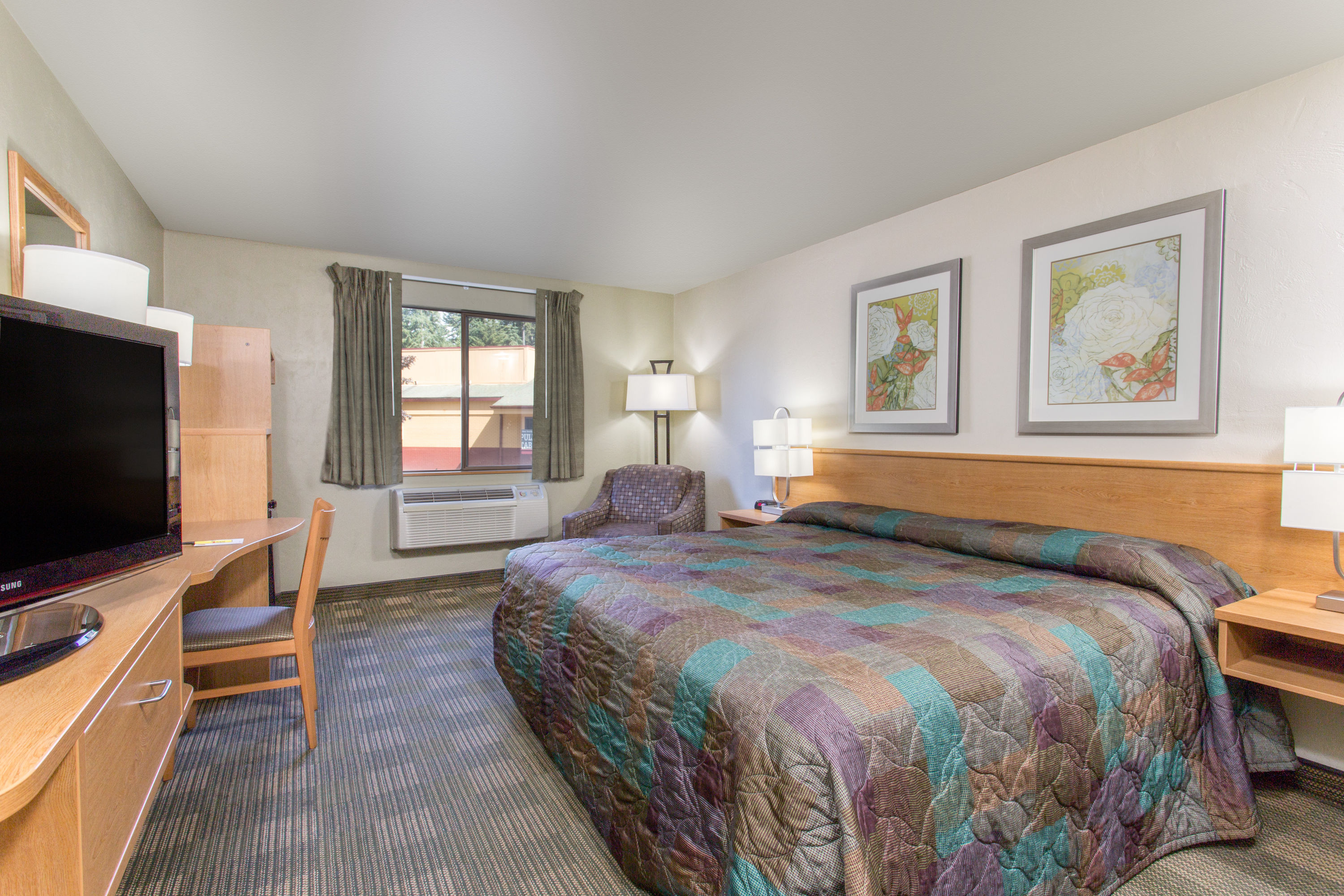 Guest room at the Super 8 by Wyndham Lacey Olympia Area in Lacey, Washington