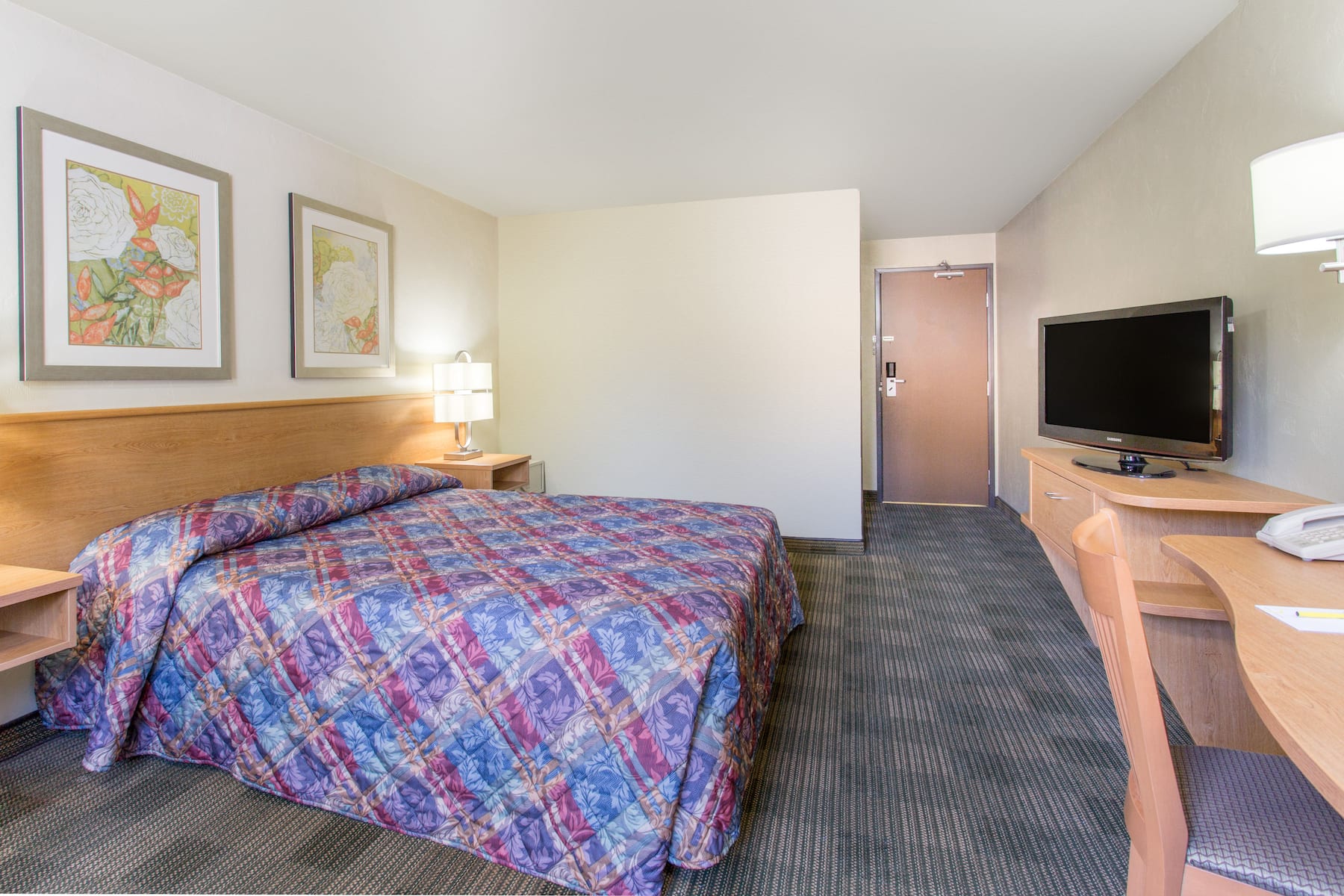 Super 8 by Wyndham Lacey Olympia Area | Lacey, WA Hotels