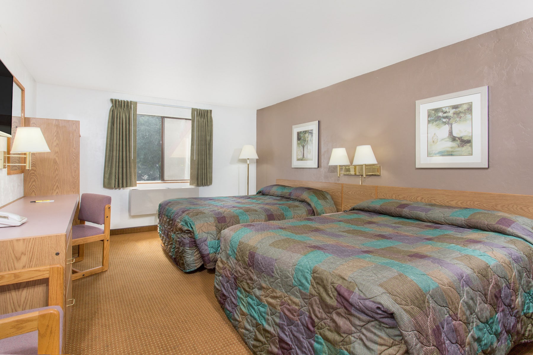 Super 8 by Wyndham Lacey Olympia Area | Lacey, WA Hotels