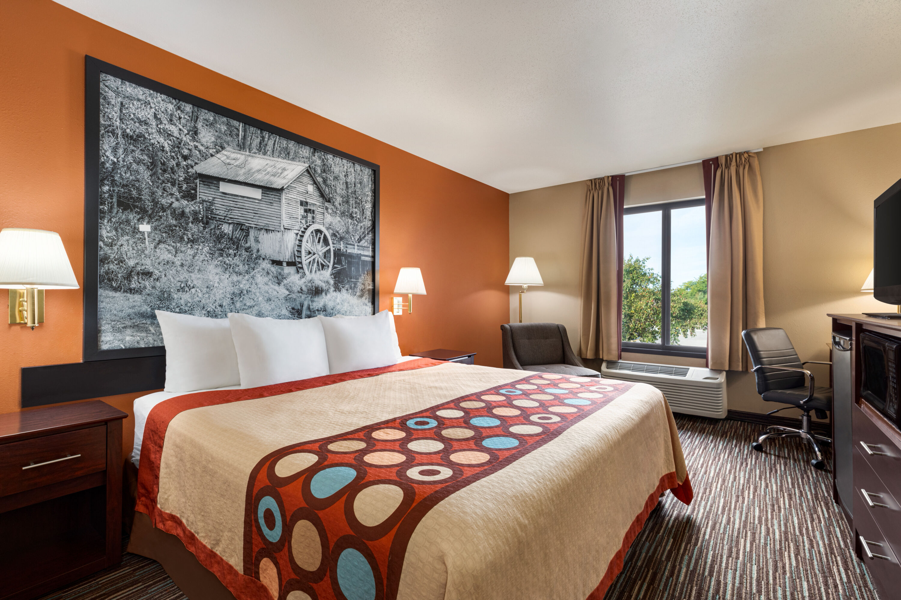 Guest room at the Super 8 by Wyndham Germantown/Milwaukee in Germantown, Wisconsin