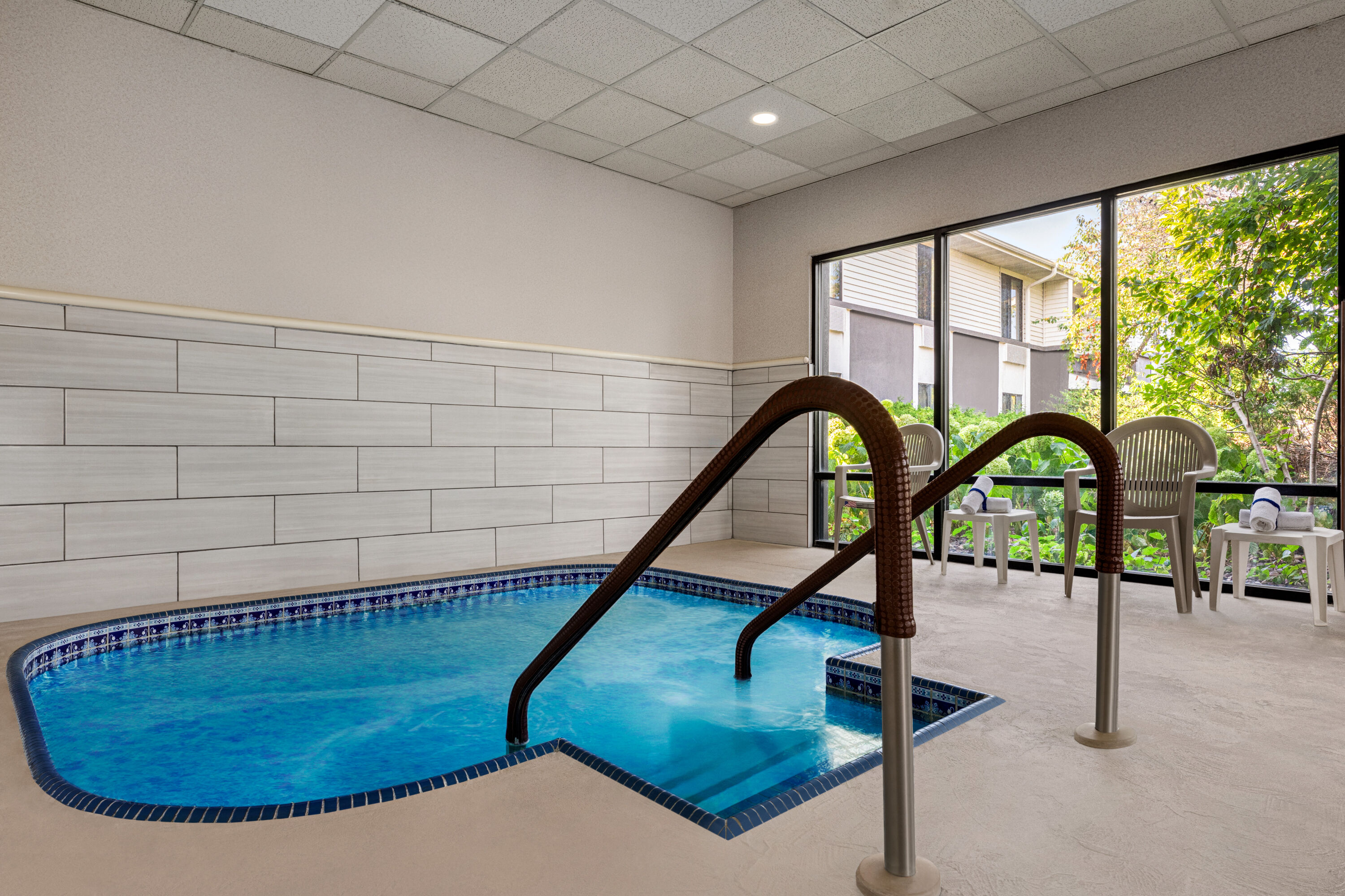 Hot tub at the Super 8 by Wyndham Germantown/Milwaukee in Germantown, Wisconsin