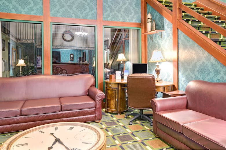 Super 8 Hudson hotel lobby in Hudson, Wisconsin