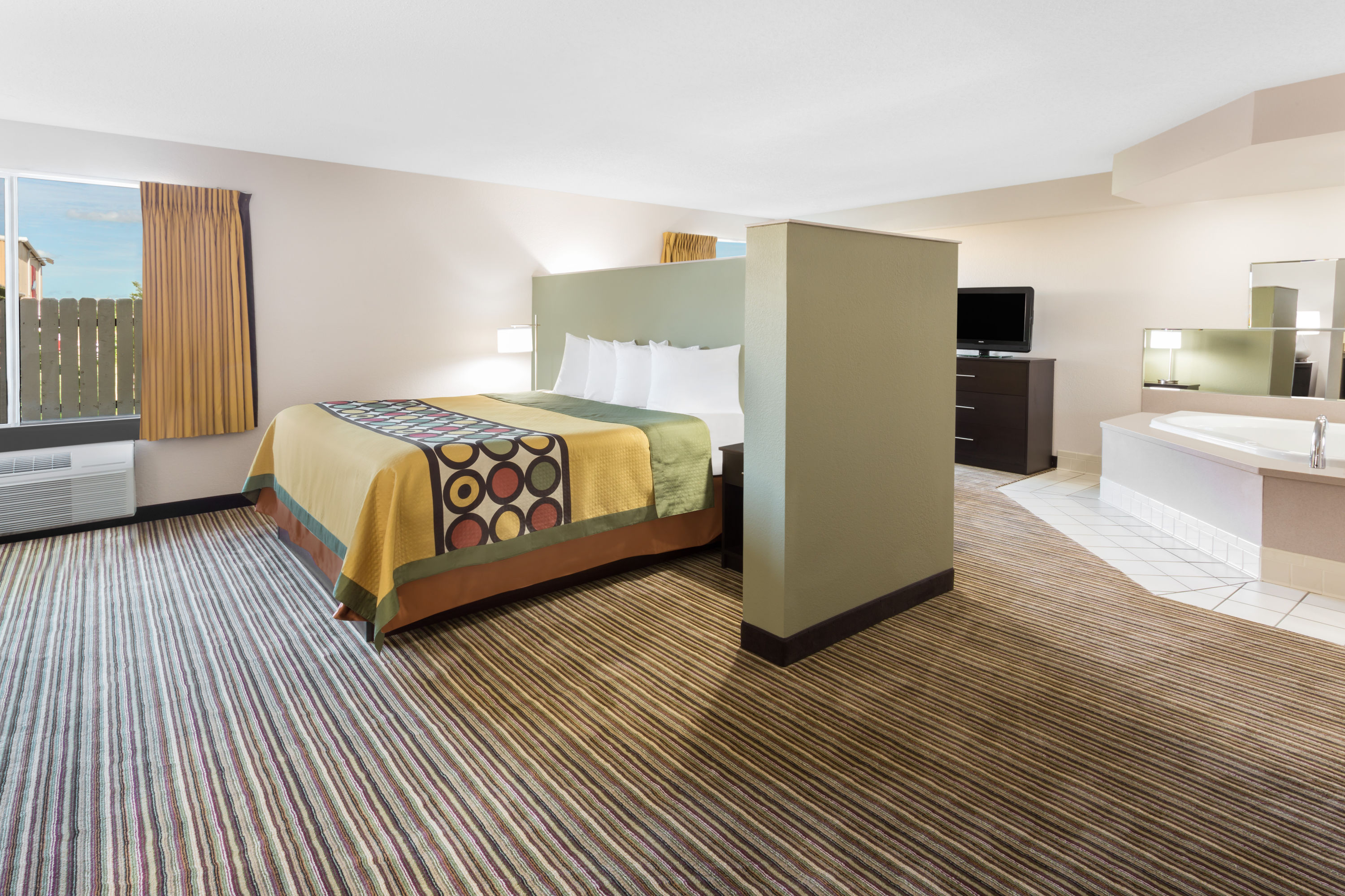Super 8 by Wyndham Madison South suite in Madison, Wisconsin