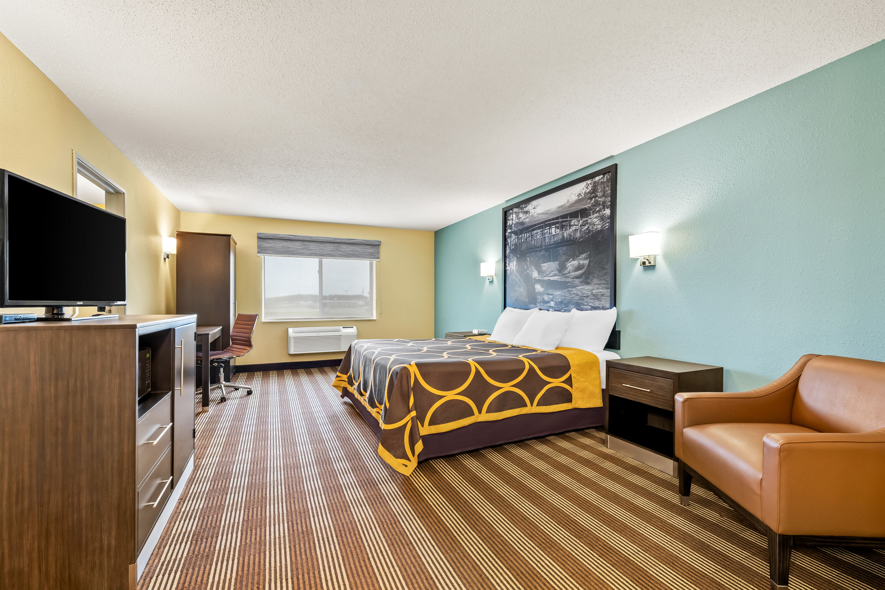 Super 8 by Wyndham Osseo WI suite in Osseo, Wisconsin