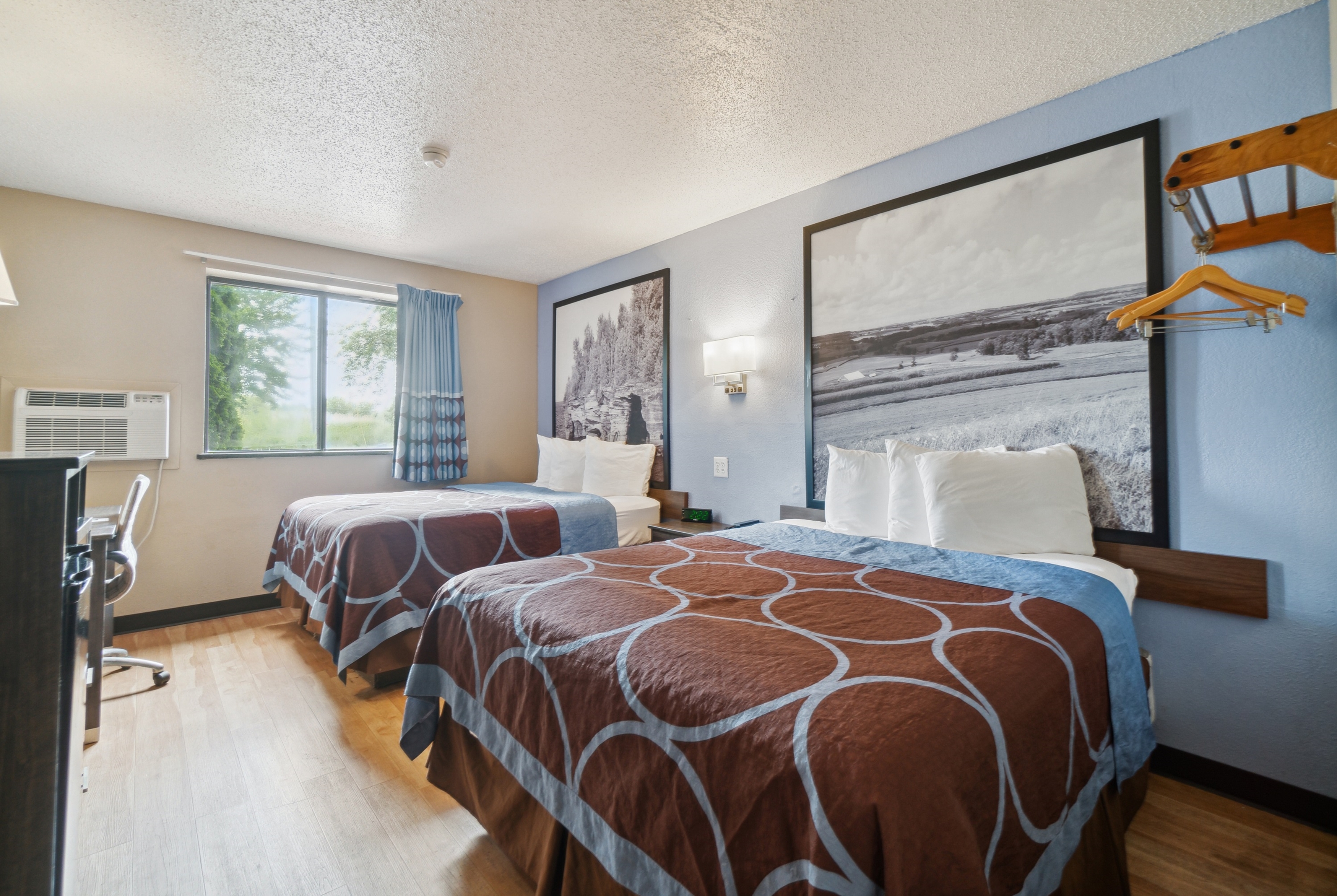 Guest room at the Super 8 by Wyndham Kenosha/Pleasant Prairie in Pleasant Prairie, Wisconsin