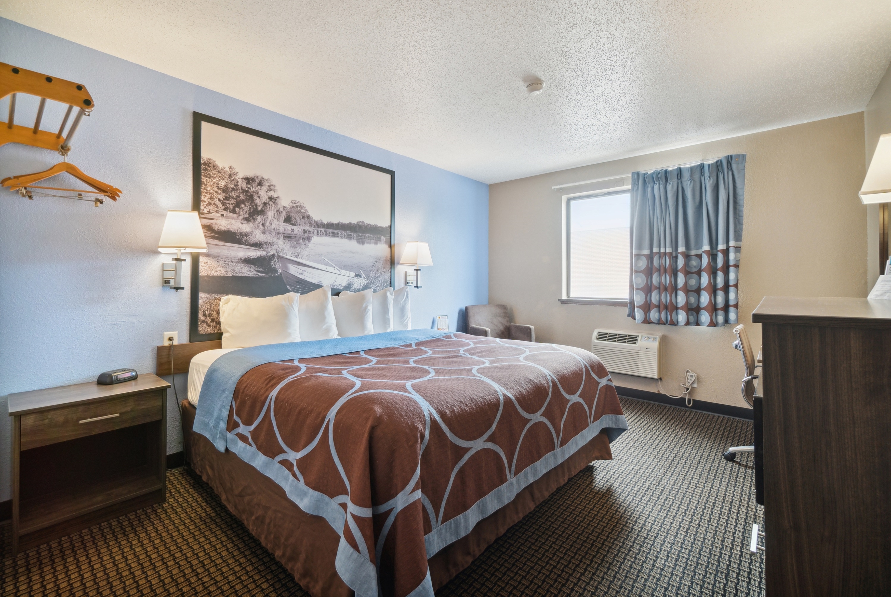 Guest room at the Super 8 by Wyndham Kenosha/Pleasant Prairie in Pleasant Prairie, Wisconsin