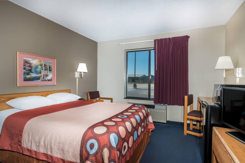 Guest room at the Super 8 Portage in Portage, Wisconsin