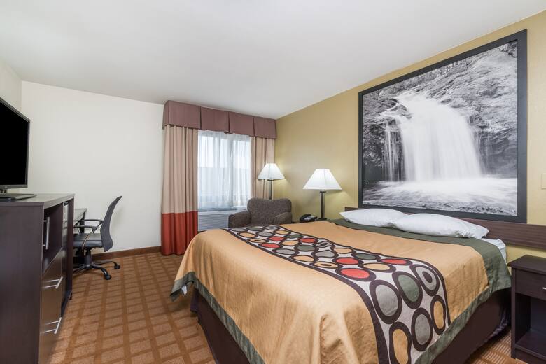 Guest room at the Super 8 Rice Lake in Rice Lake, Wisconsin