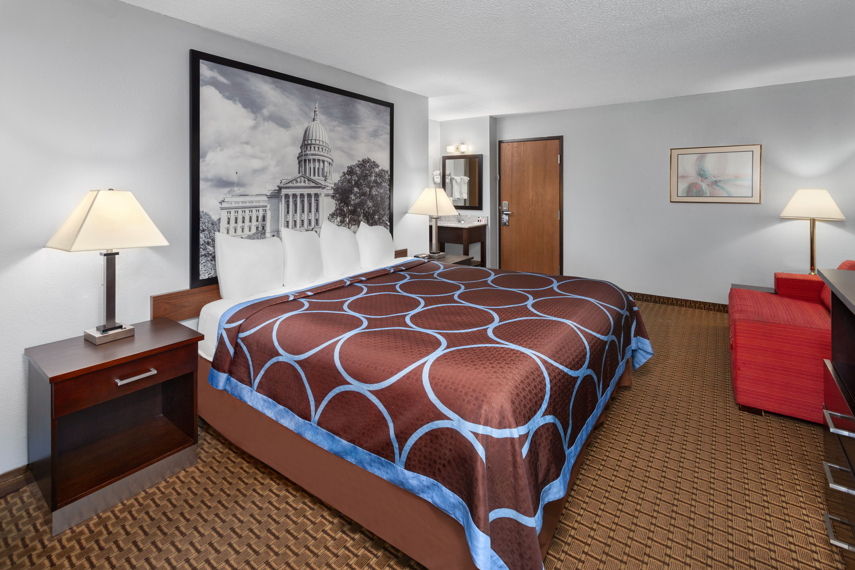 Super 8 by Wyndham Sun Prairie/Madison E suite in Sun Prairie, Wisconsin