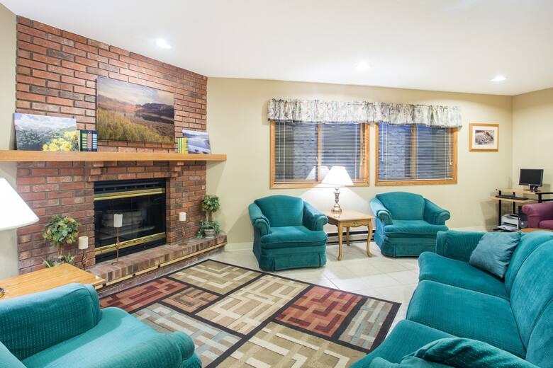 Super 8 Wautoma hotel lobby in Wautoma, Wisconsin