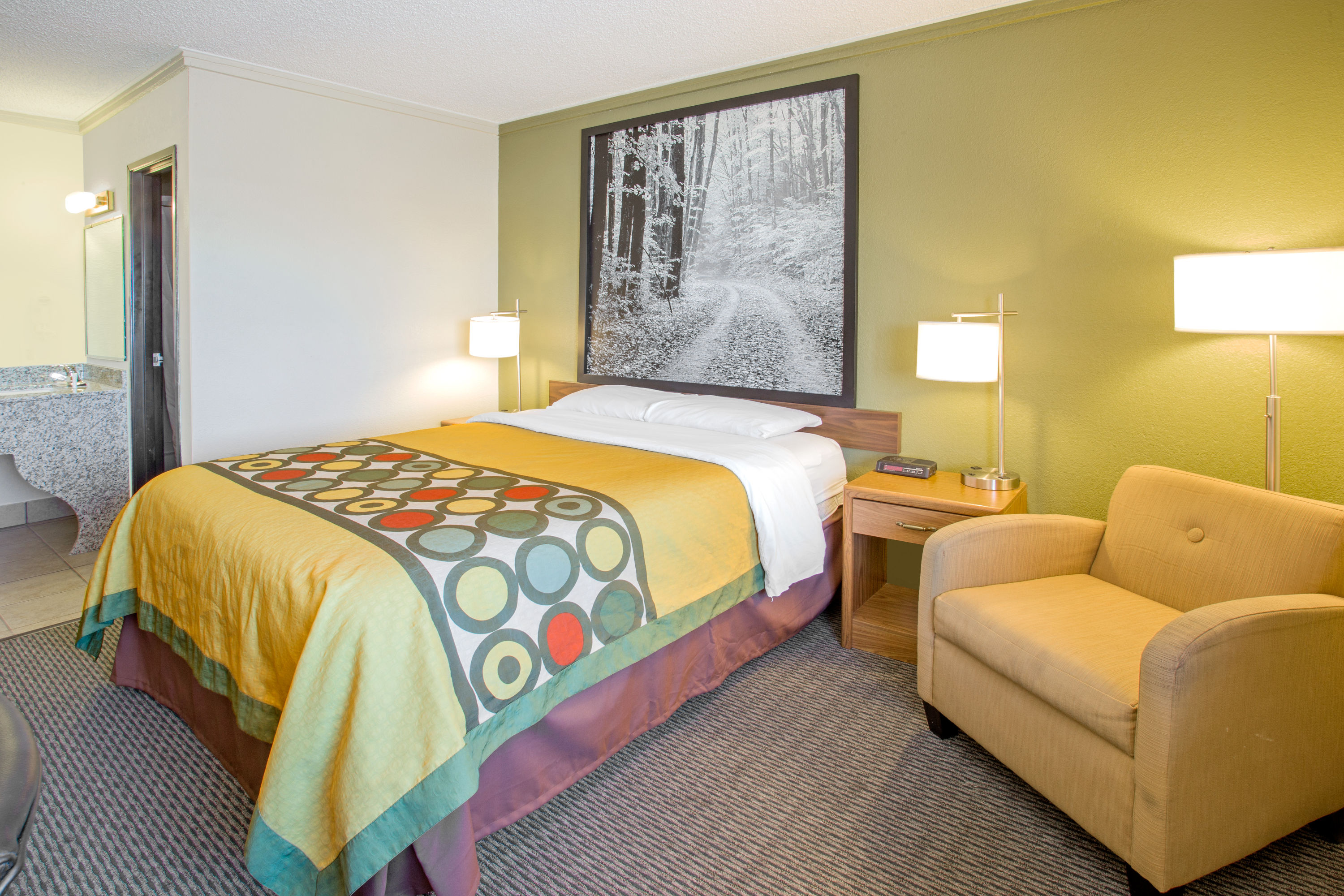 Guest room at the Super 8 by Wyndham Windsor/Madison North in Windsor, Wisconsin