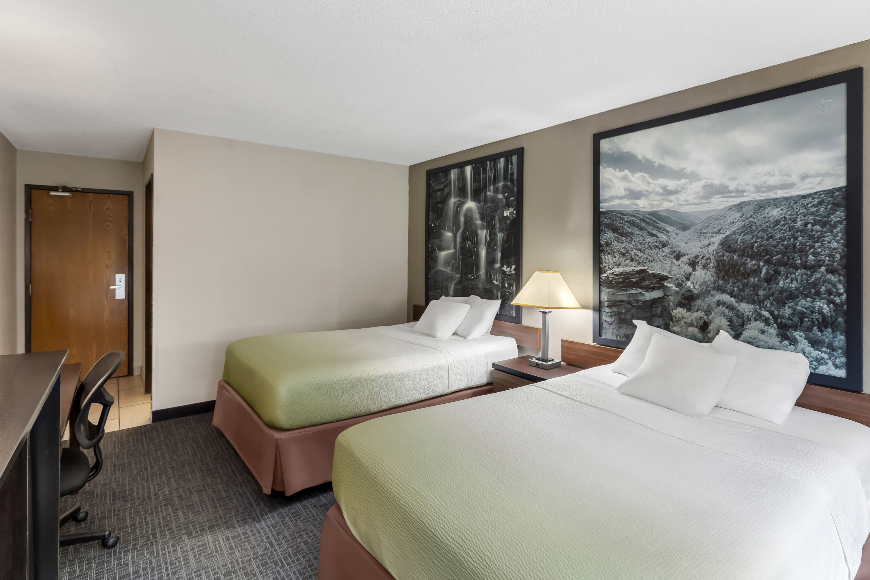 Double bed guest room at the Super 8 by Wyndham Elkins in Elkins, West Virginia