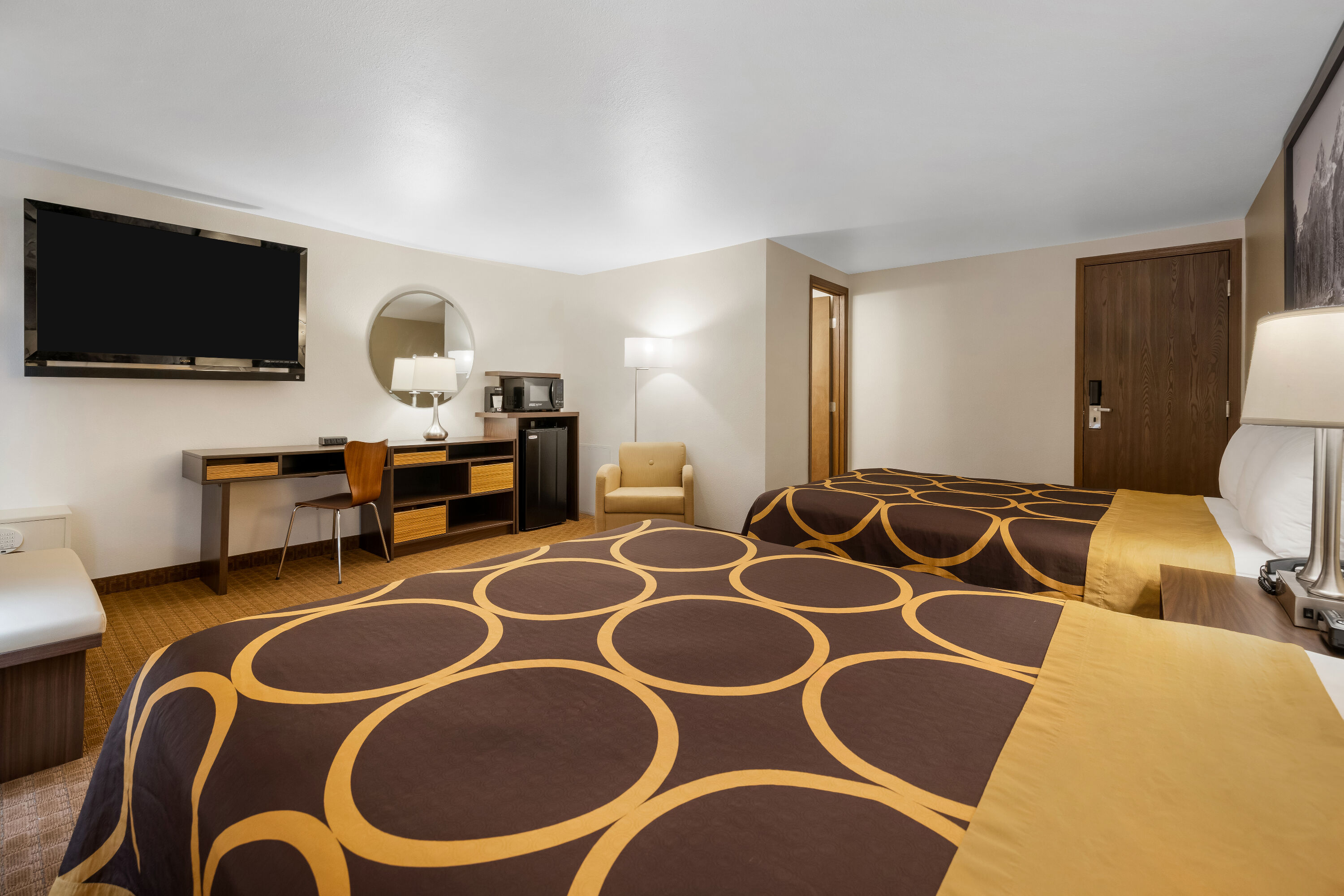 Super 8 by Wyndham Cody suite in Cody, Wyoming