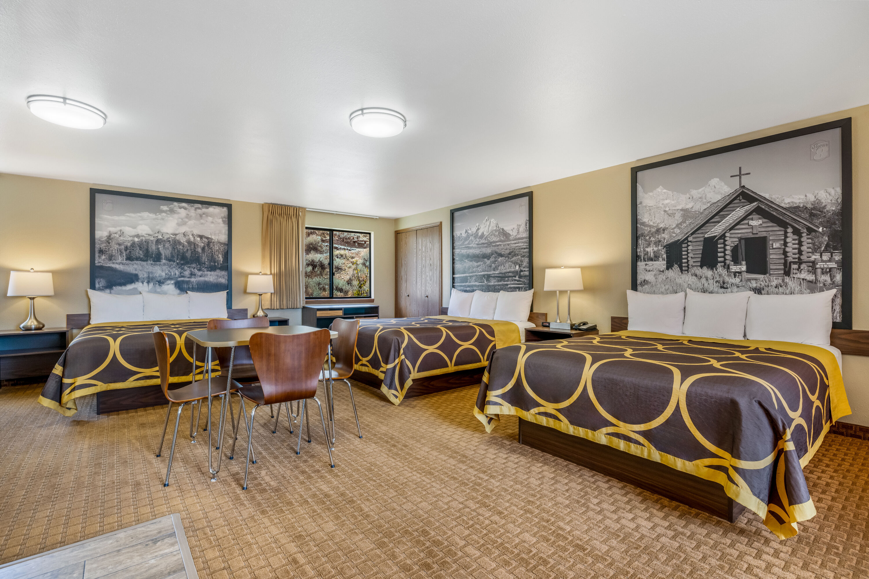 Super 8 by Wyndham Cody suite in Cody, Wyoming