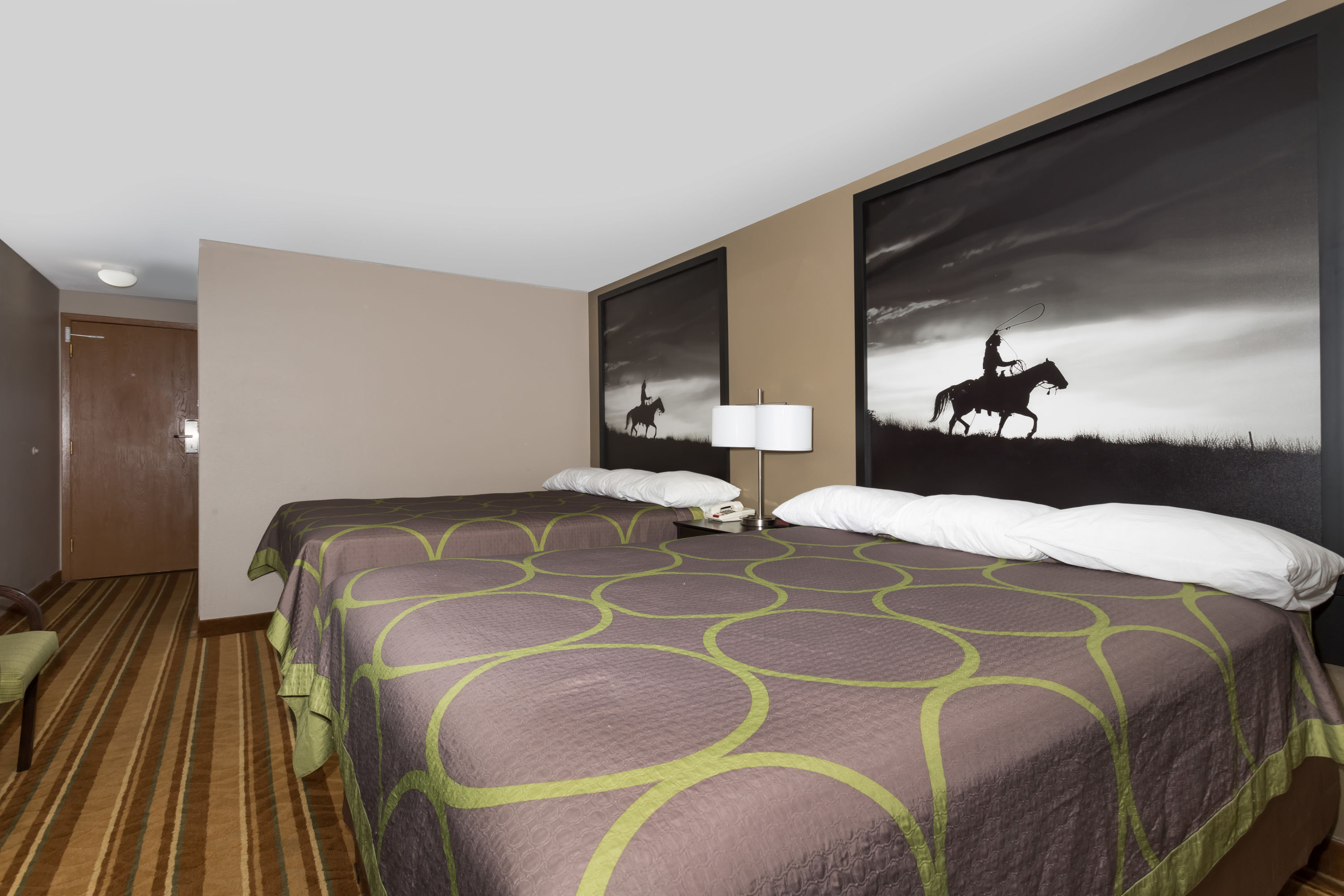 Guest room at the Super 8 by Wyndham Douglas in Douglas, Wyoming