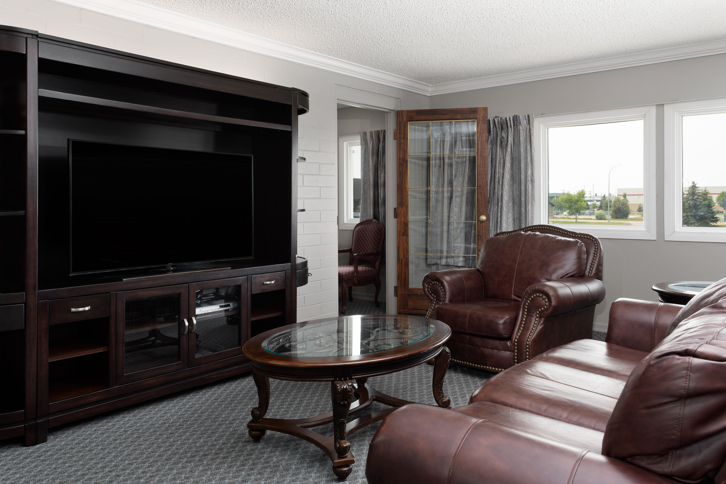 Travelodge by Wyndham Grande Prairie hot tub suite in Grande Prairie, Alberta