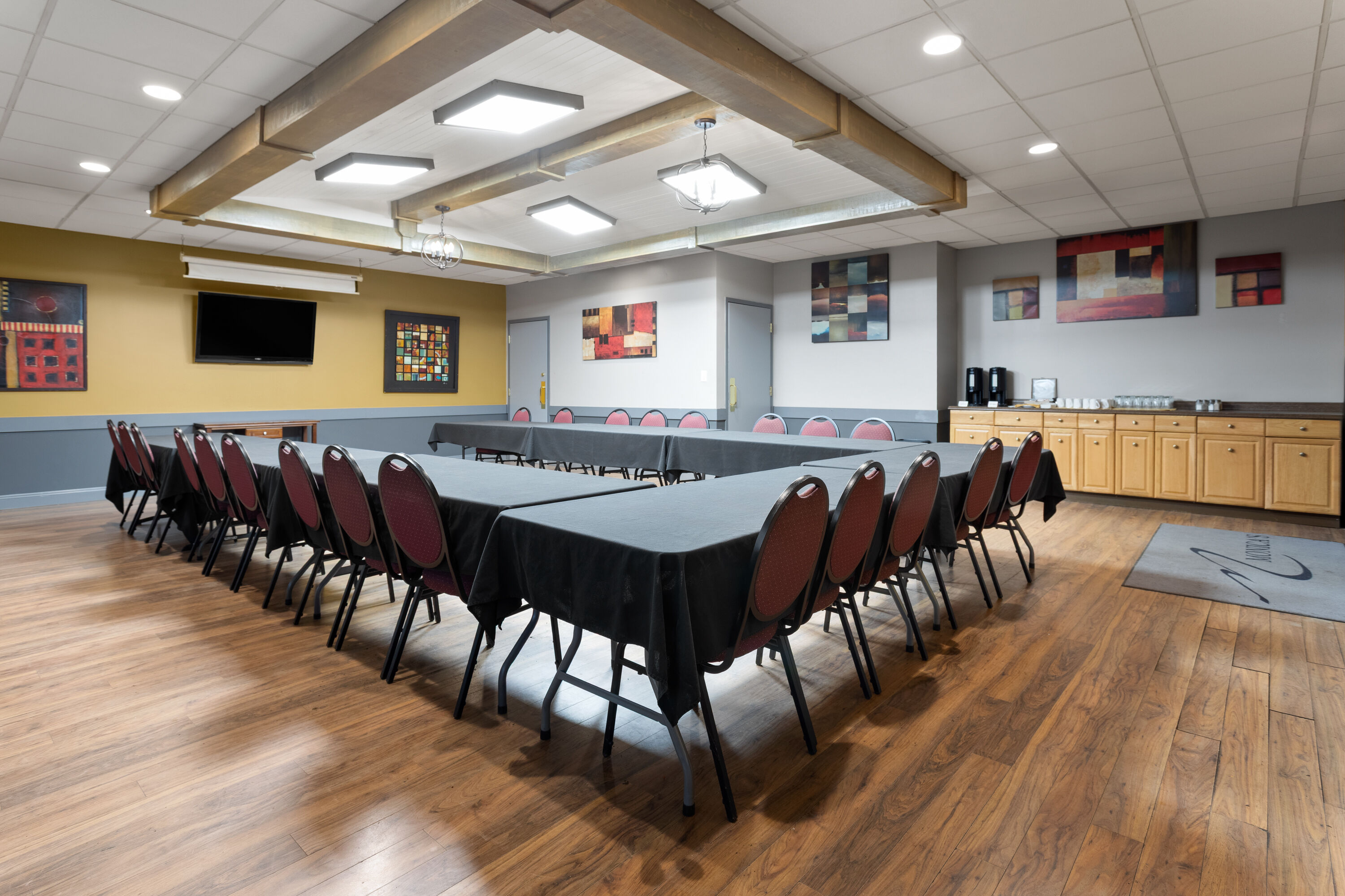 Meeting room at Travelodge by Wyndham Grande Prairie in Grande Prairie, Alberta