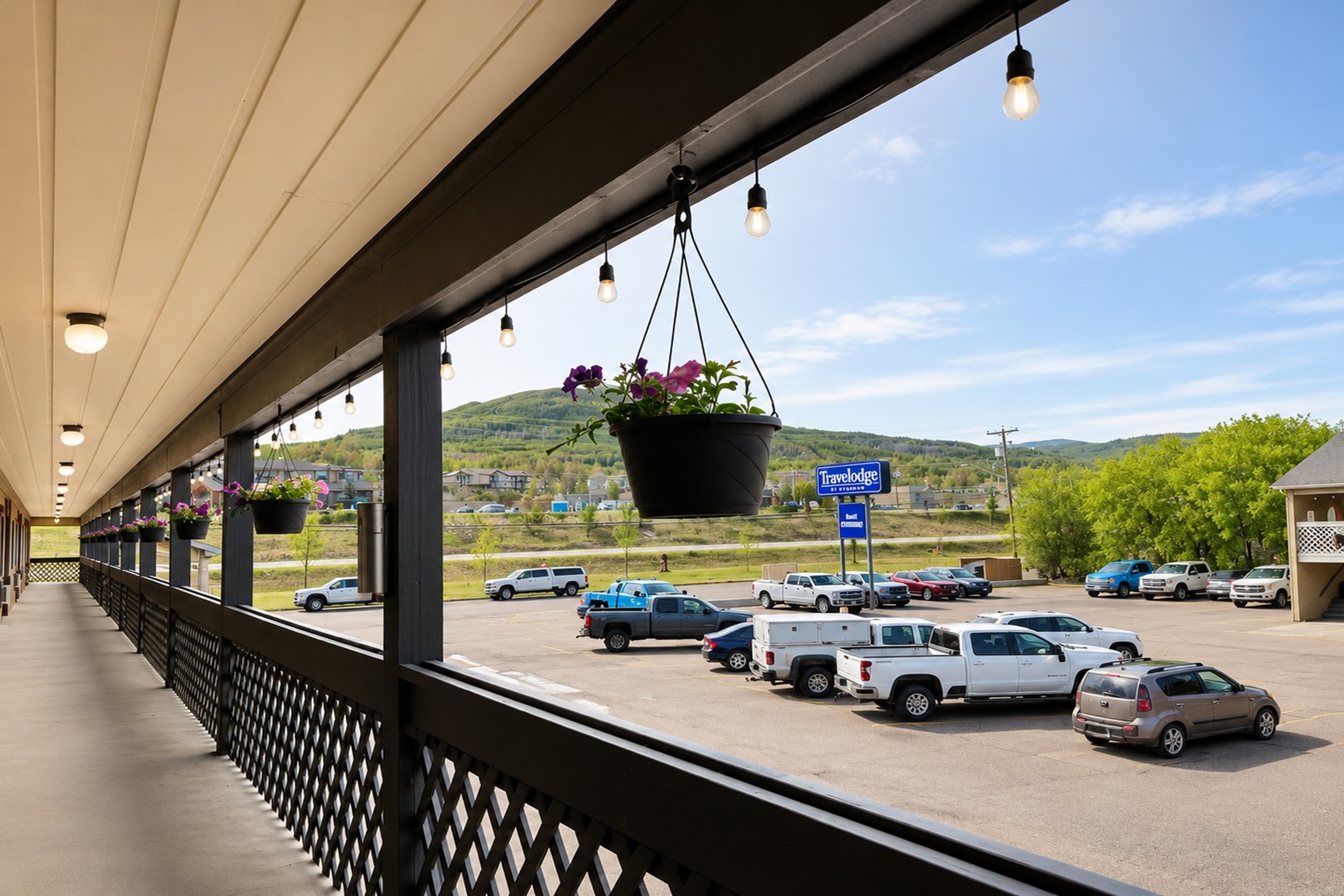 Exterior of Travelodge by Wyndham Chetwynd hotel in Chetwynd, British Columbia
