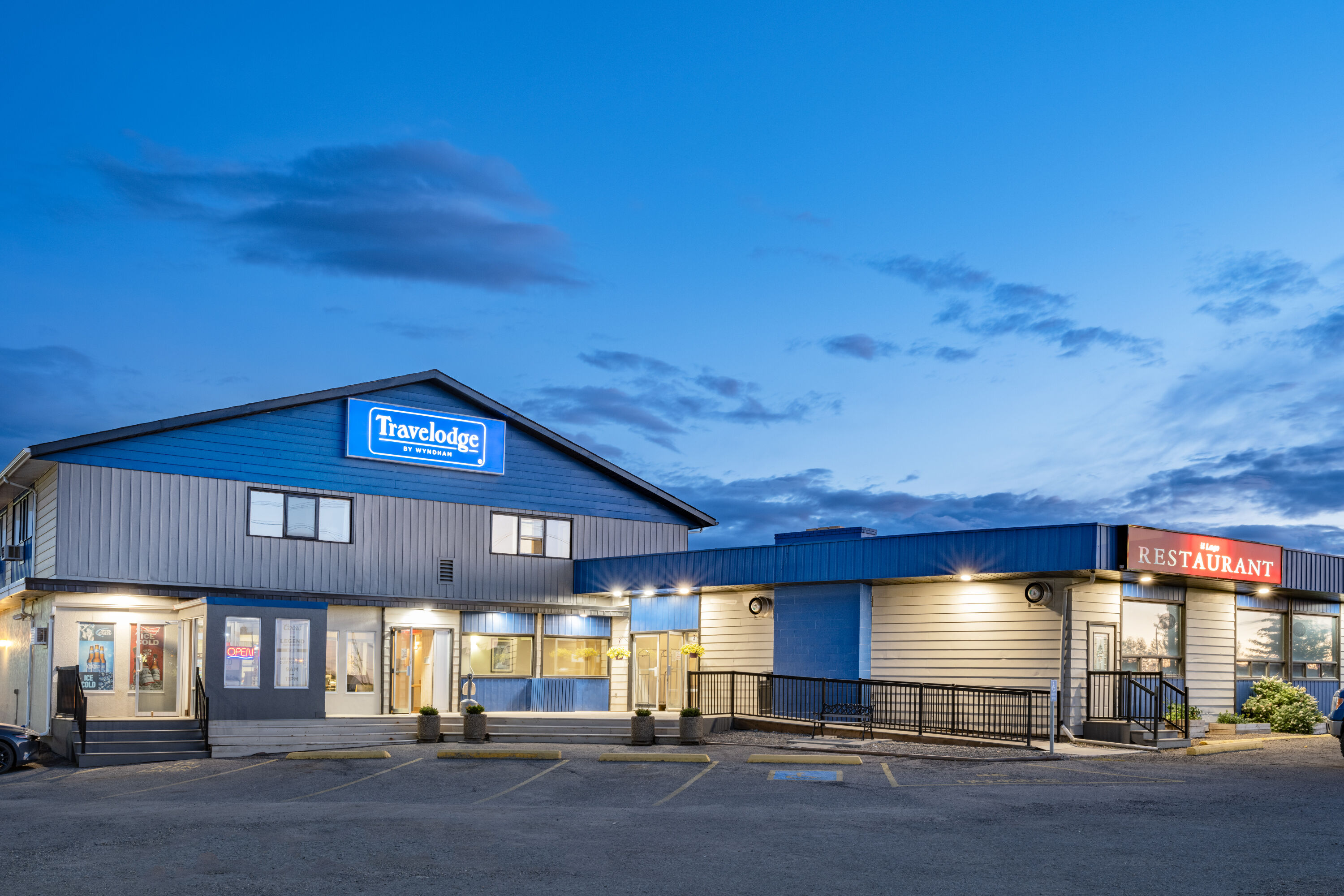 Exterior of Travelodge by Wyndham Fort St John hotel in Fort St. John, British Columbia