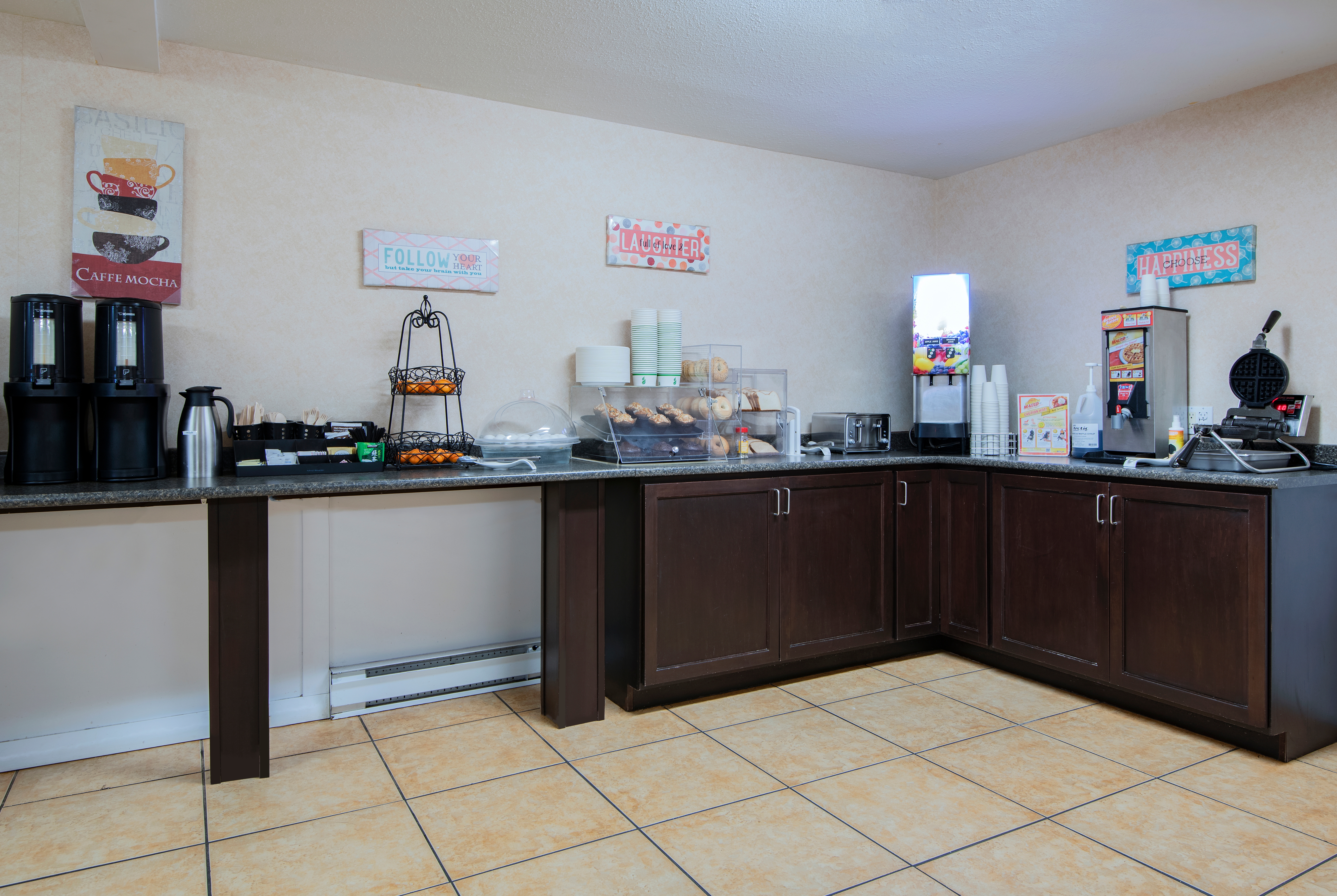 Free breakfast at Travelodge by Wyndham Kamloops Mountview in Kamloops, British Columbia