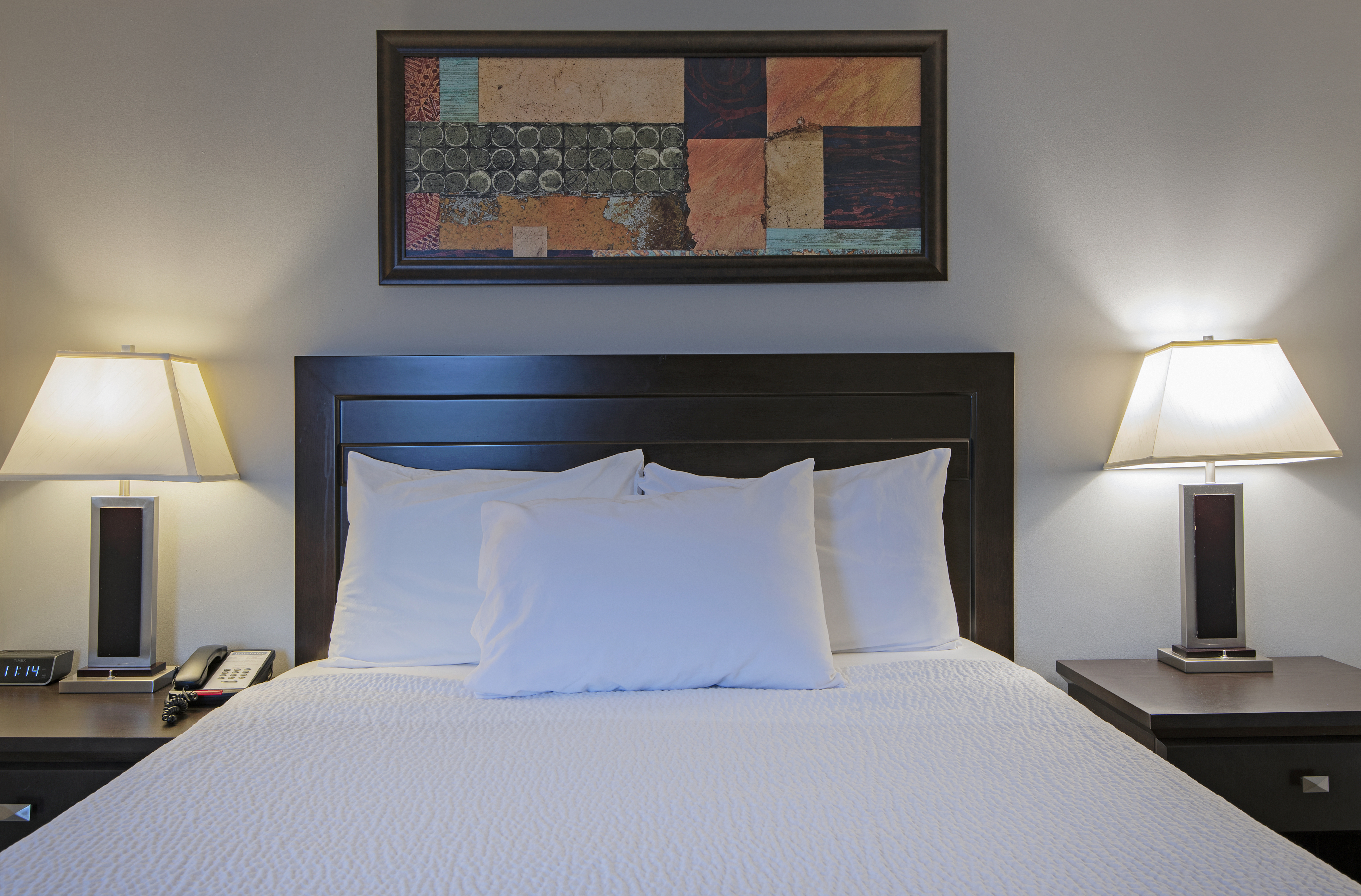 Guest room at the Travelodge by Wyndham Kamloops Mountview in Kamloops, British Columbia