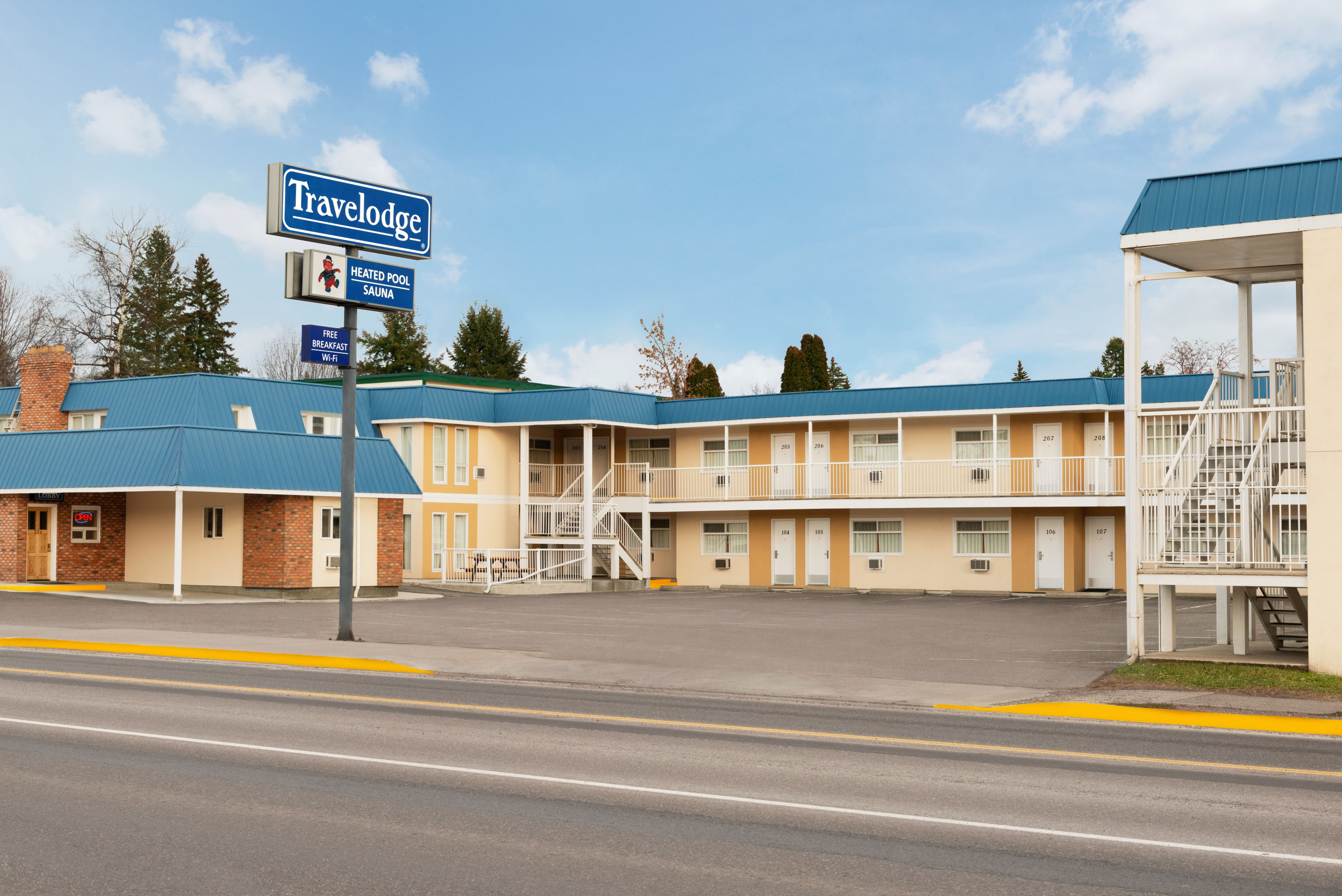 Travelodge By Wyndham Quesnel Quesnel Bc Hotels